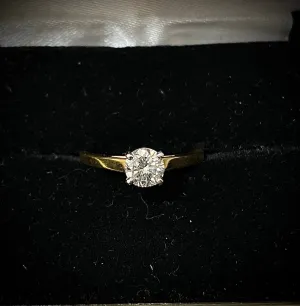 18K Yellow Gold/Platinum & Diamond Solitaire Engagement Ring - $10K Appraisal Value W/ CoA! }