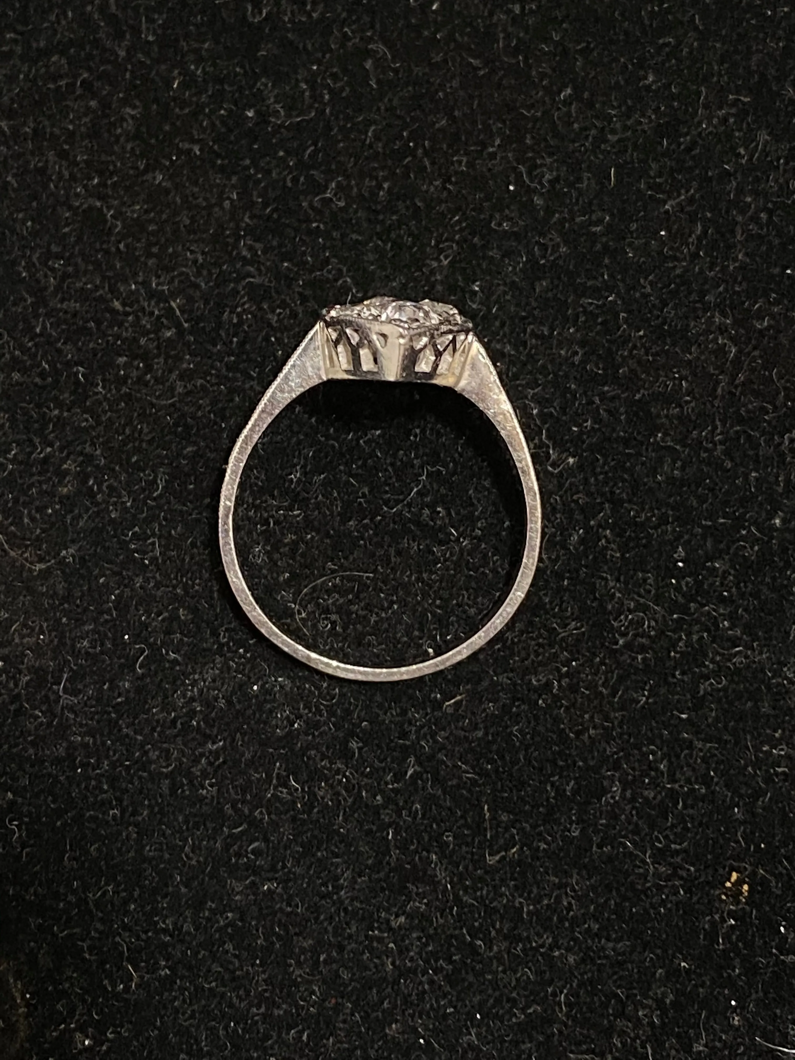 1920 Antique Designer Solid White Gold Ring with 5 Diamonds - $10K Appraisal Value w/ CoA! }