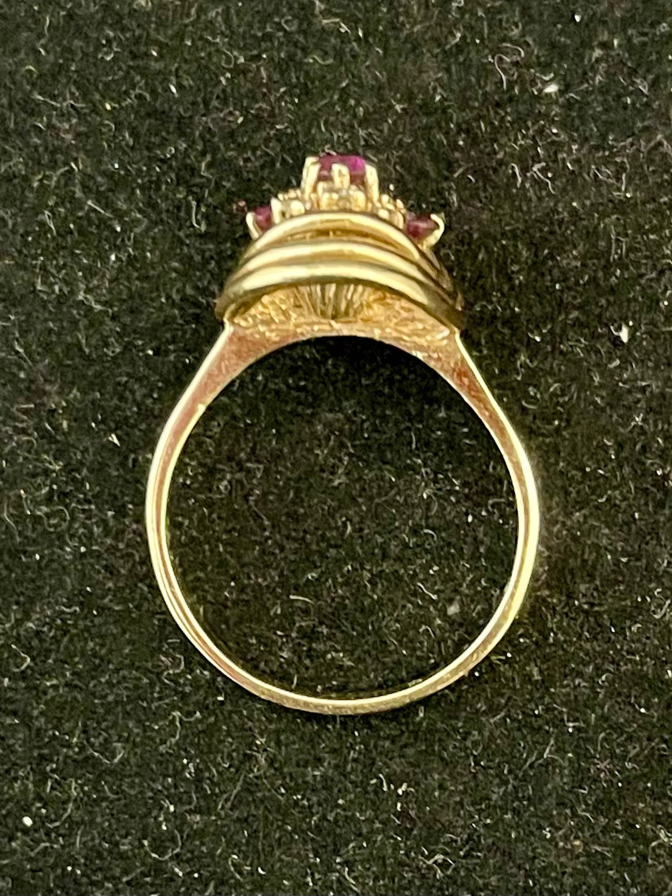 1940s European Designer SYG Diamond & Ruby Ring - $6K Appraisal Value w/CoA!