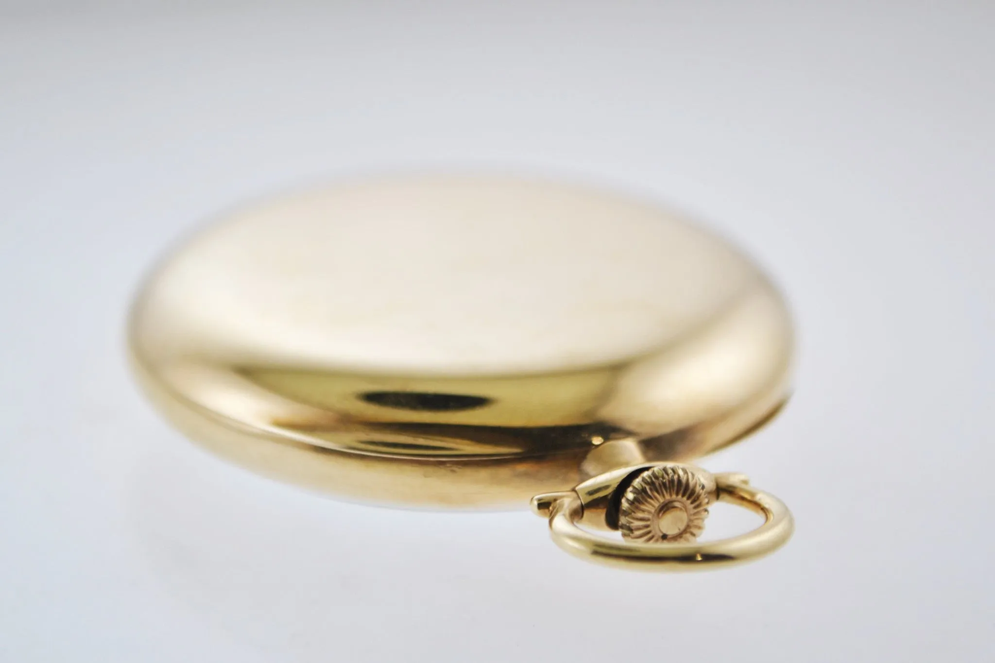 1940's Vacheron Constantin Pocket Watch Ultra Thin Double Case in Yellow Gold 19J - $10K VALUE