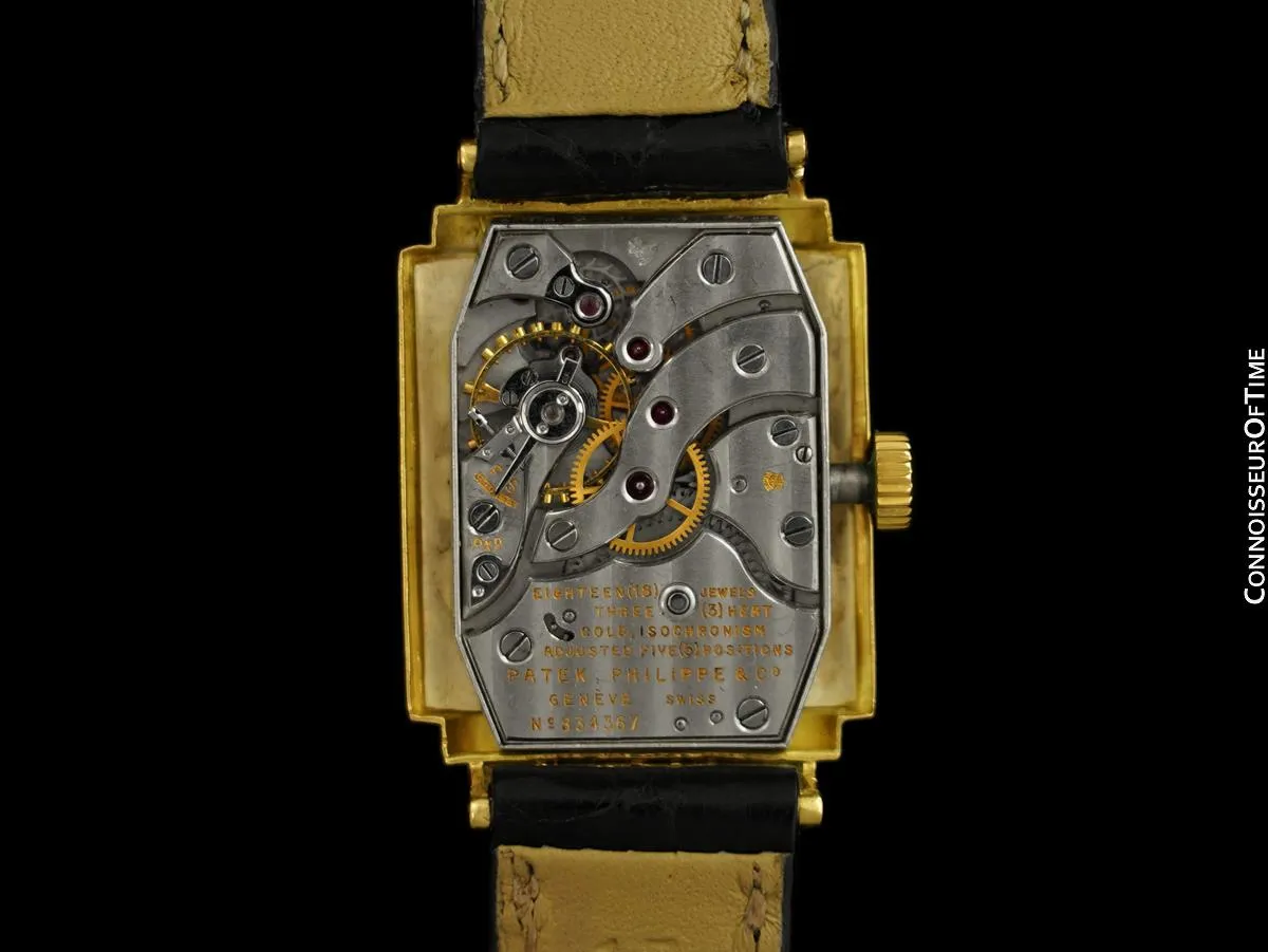 1946 Patek Philippe Vintage Mens Late Art Deco Handwound Watch with Stepped Lugs - 18K Gold