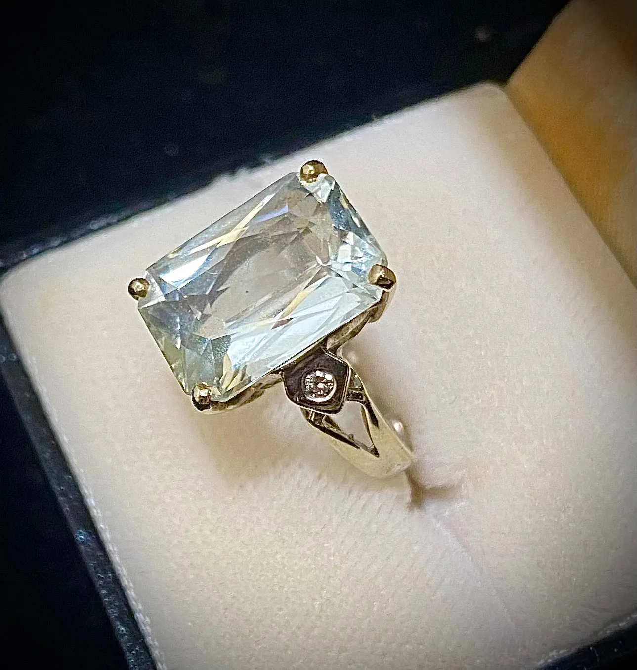 1950s Unique Designer's Solid White Gold Aquamarine w Diamond Ring - $8K Appraisal Value w/CoA}