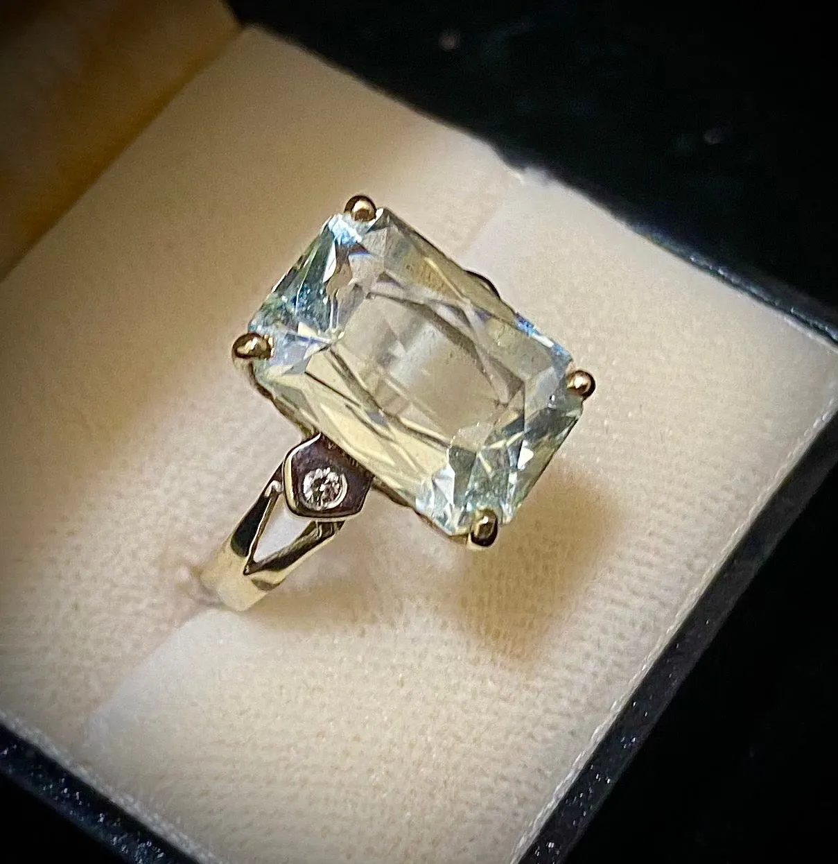 1950s Unique Designer's Solid White Gold Aquamarine w Diamond Ring - $8K Appraisal Value w/CoA}