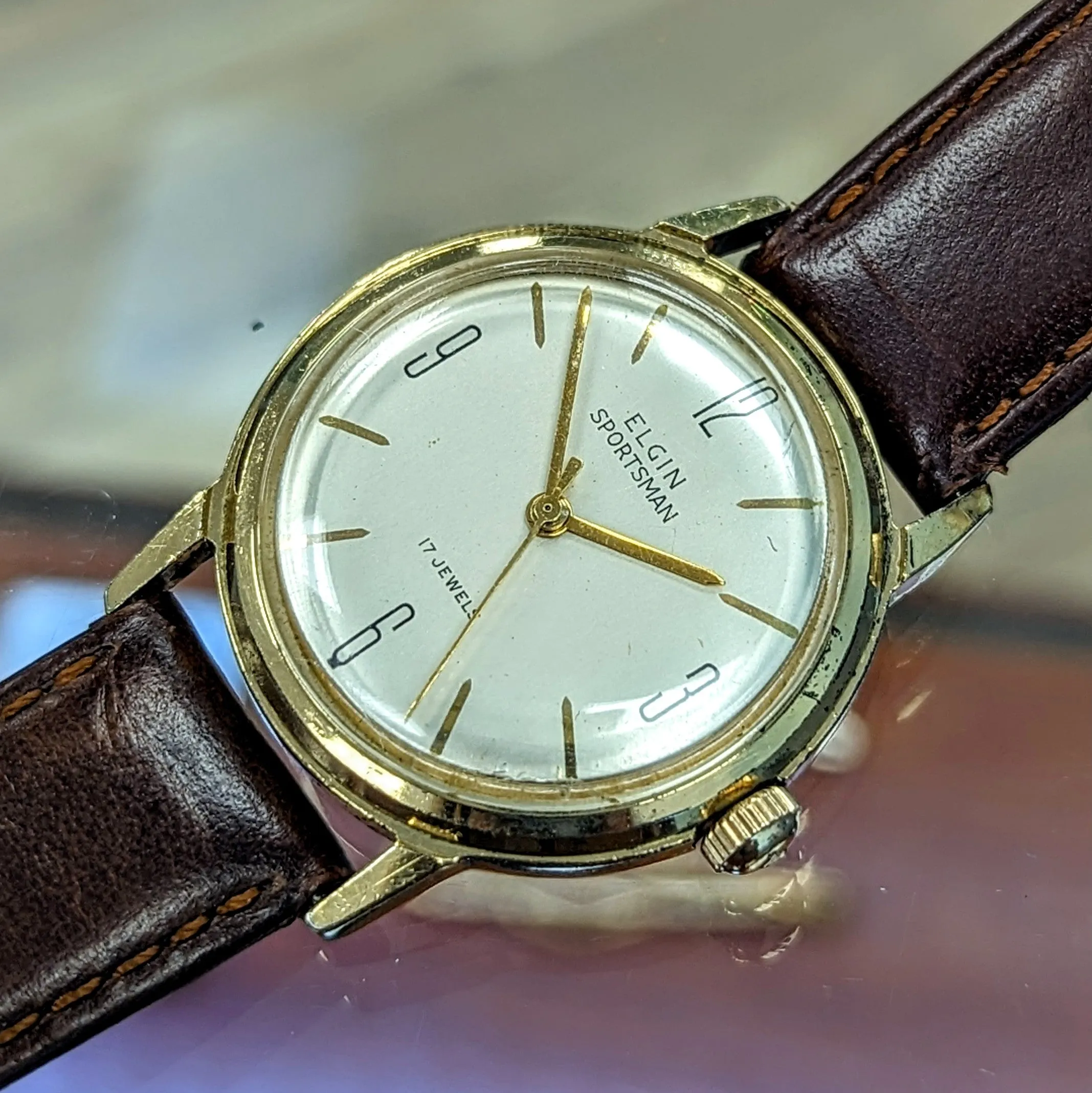 1955 ELGIN Sportsman Watch Grade 720 17 Jewels Wristwatch Ref. 6922 Round Case