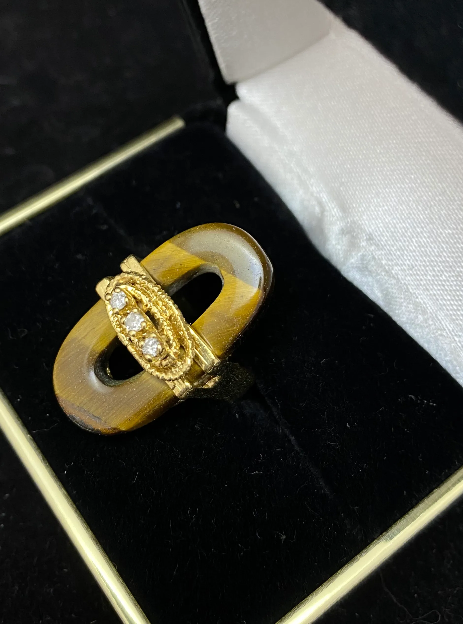 1960's Unique 20cts Tiger Eye Solid Yellow Gold Diamond Ring - $6K Appraisal Value w/ CoA!