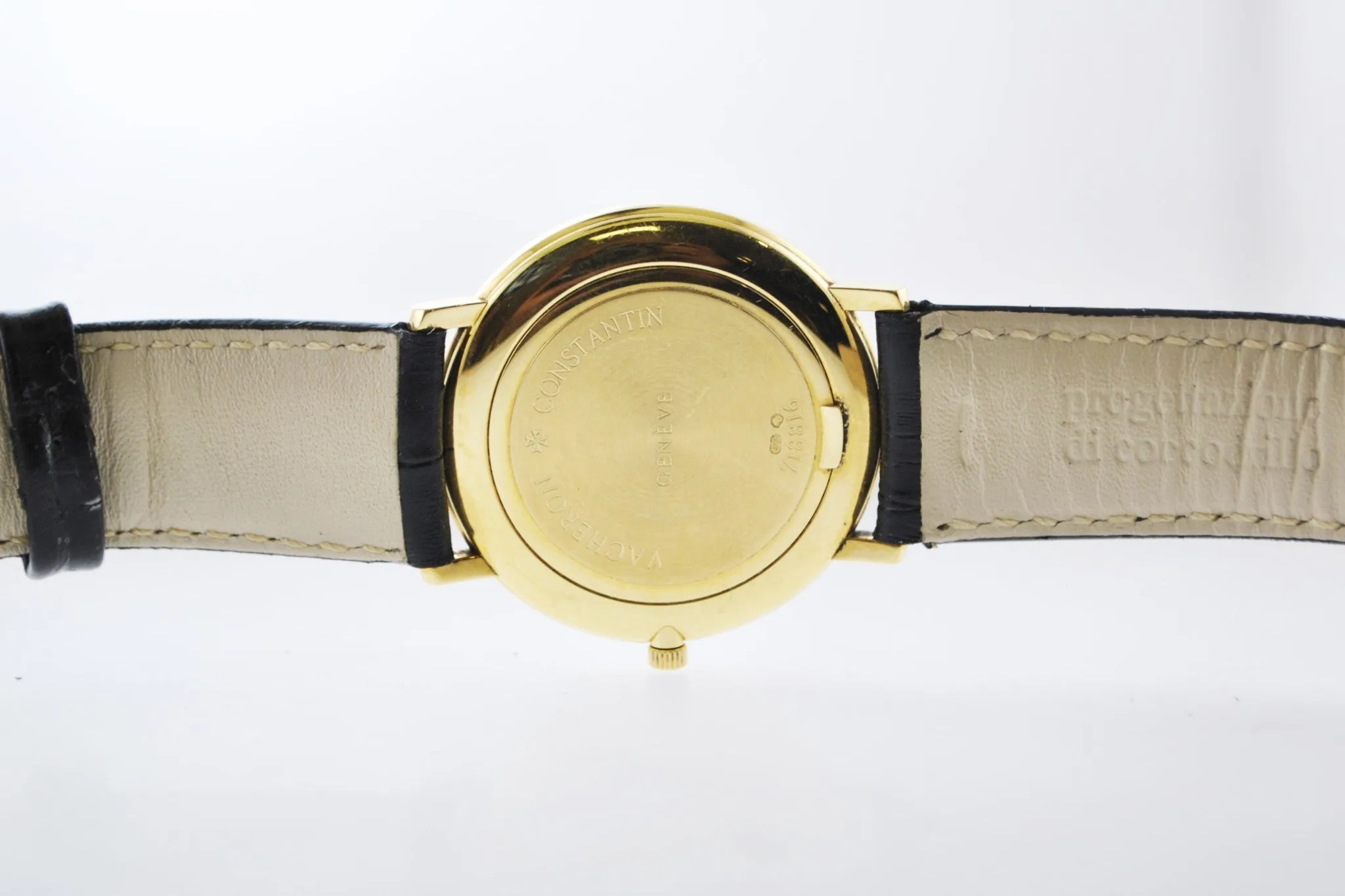 1970's Vacheron Constantin Round Ultra Thin Wristwatch in 18 Karat Yellow Gold - $35K VALUE