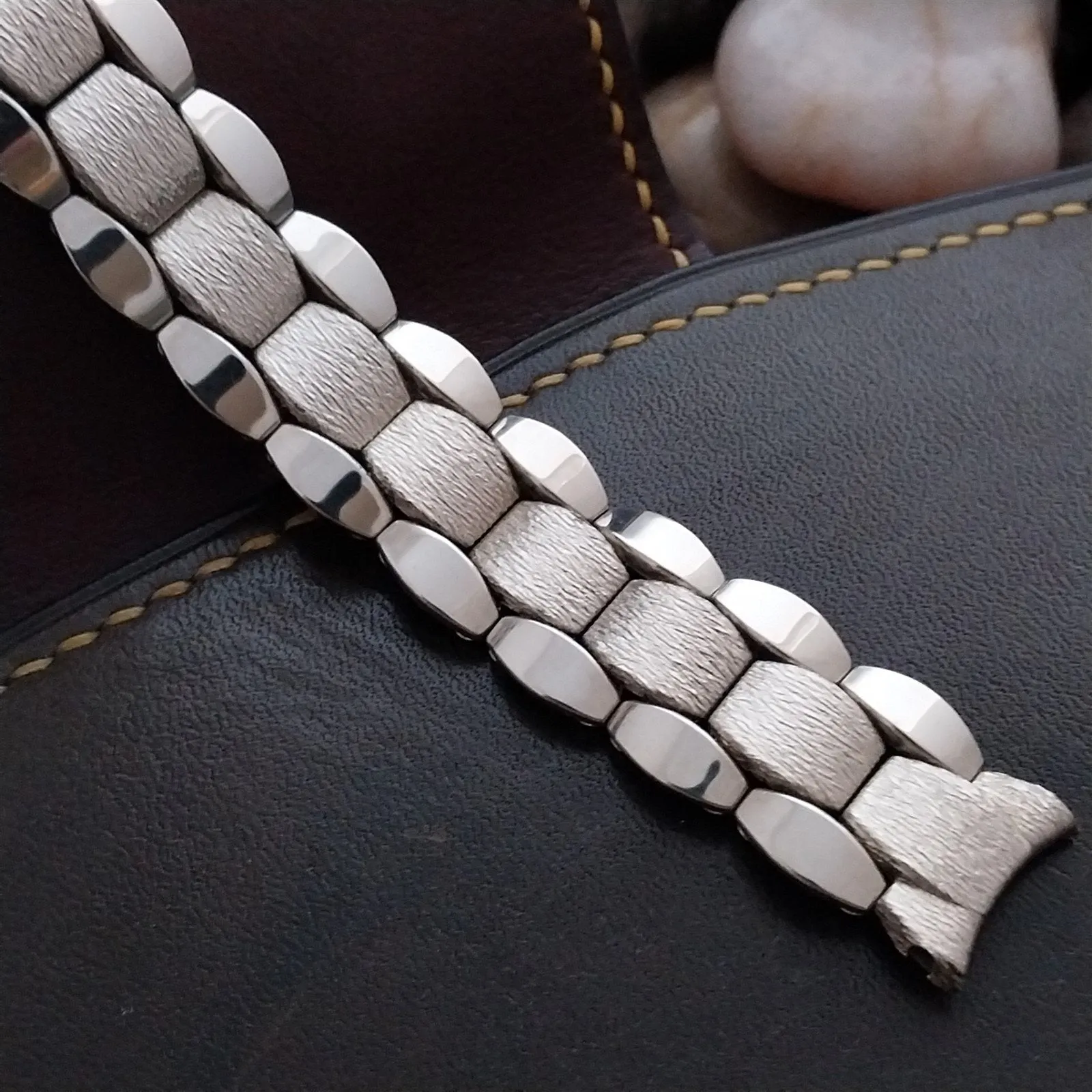 5/8" 10k White Gold Filled Apex Quadra-Flex Unused MCM 1950s Vintage Watch Band
