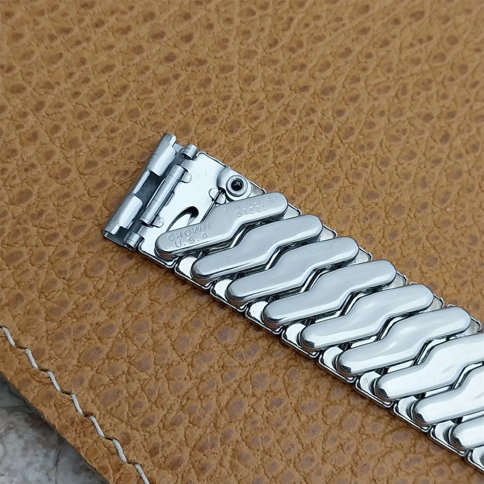 5/8" Crown USA 1950s Short Stainless Steel Expansion nos Vintage Watch Band