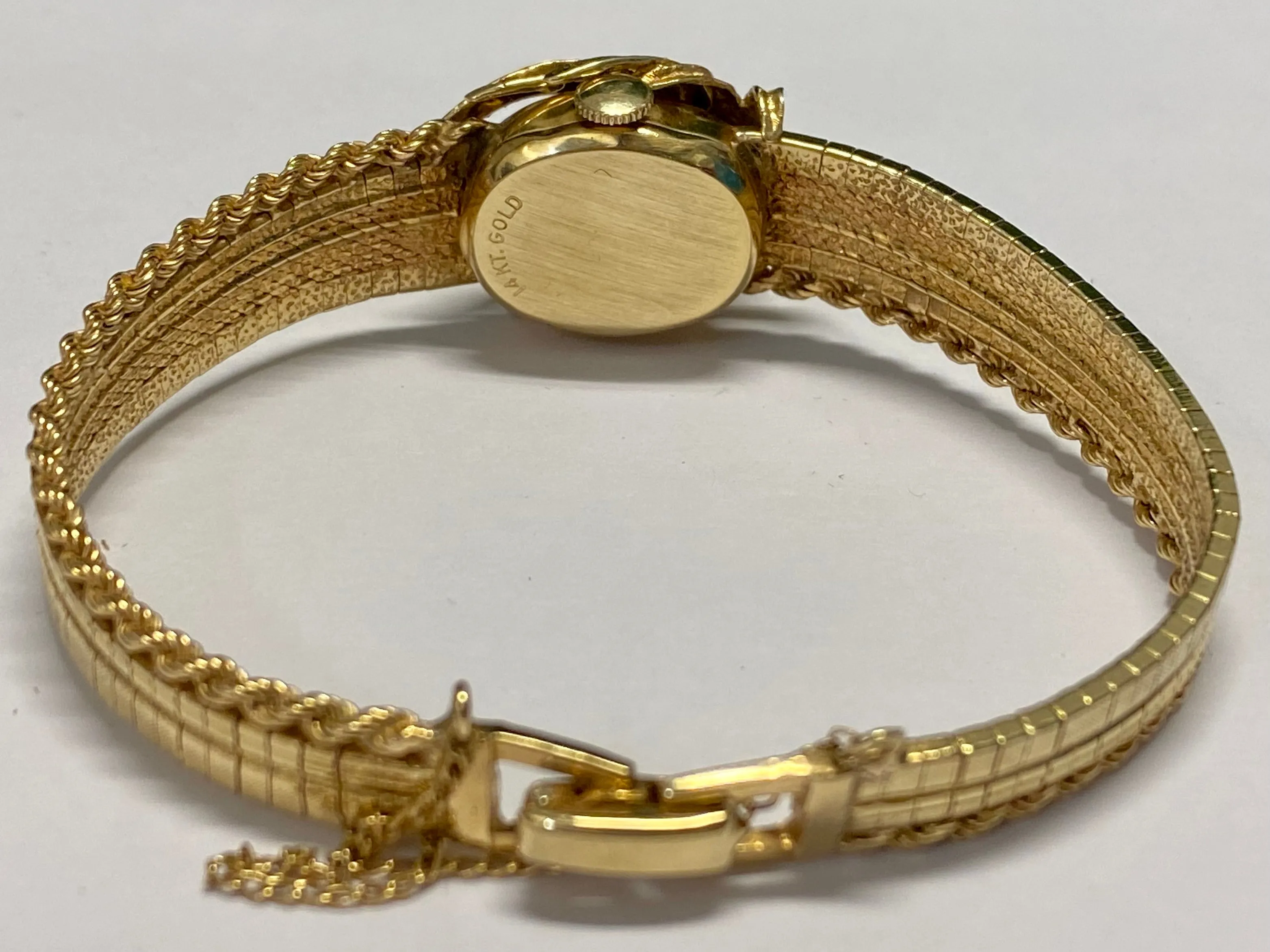 ALTAIR Vintage SG w/ Flower Leaf Top and Diamonds Ladies Watch- $16K APR w/ COA!