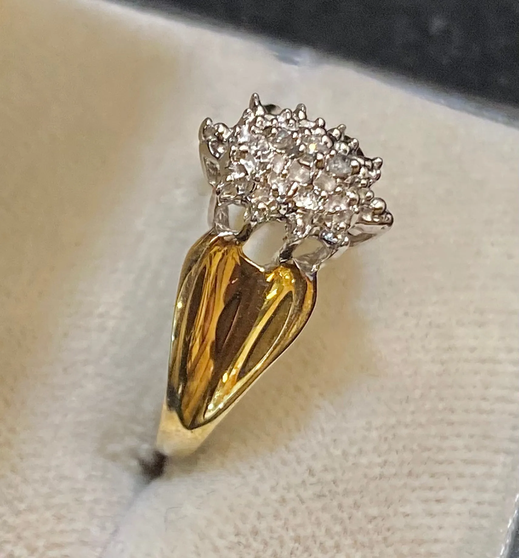 Amazing Solid Yellow Gold Diamond Cluster Ring - $2K Appraisal Value w/CoA}