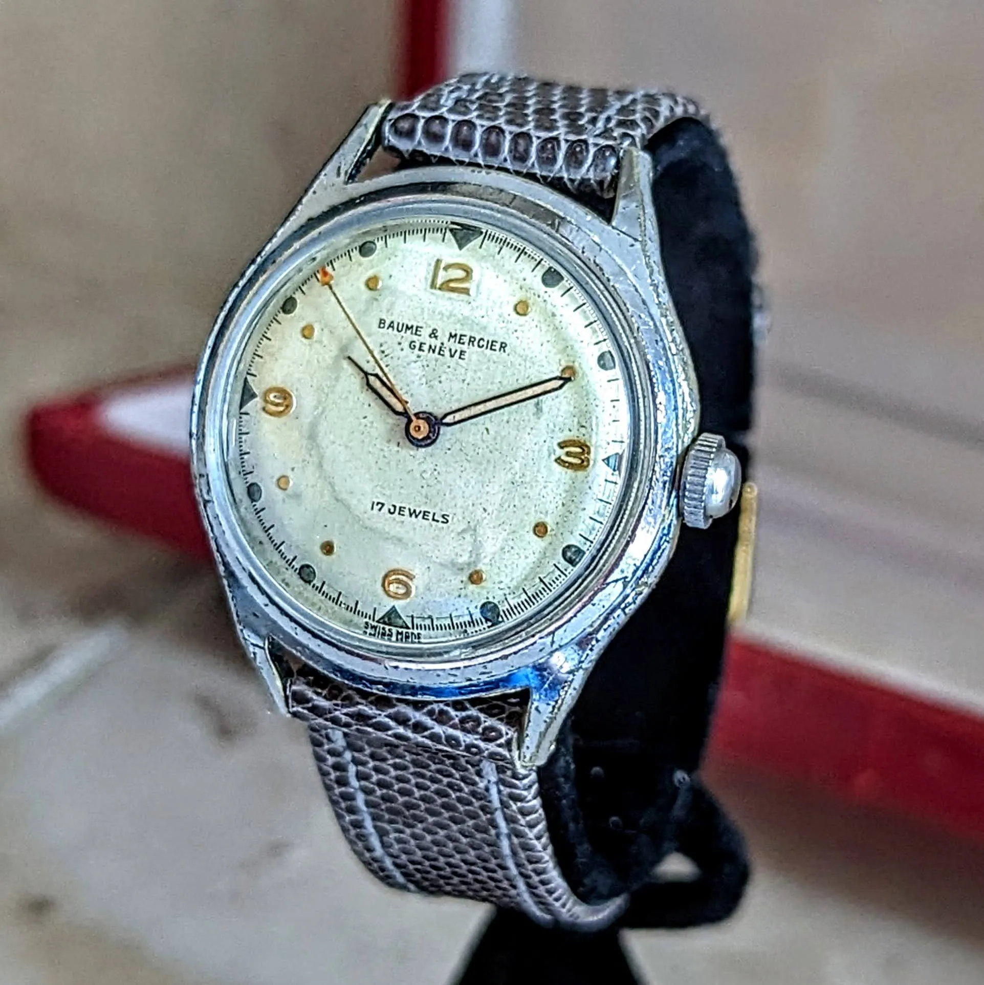 BAUME & MERCIER Geneve Watch Cal. ETA 1080 17 Jewels Vintage Swiss Wristwatch