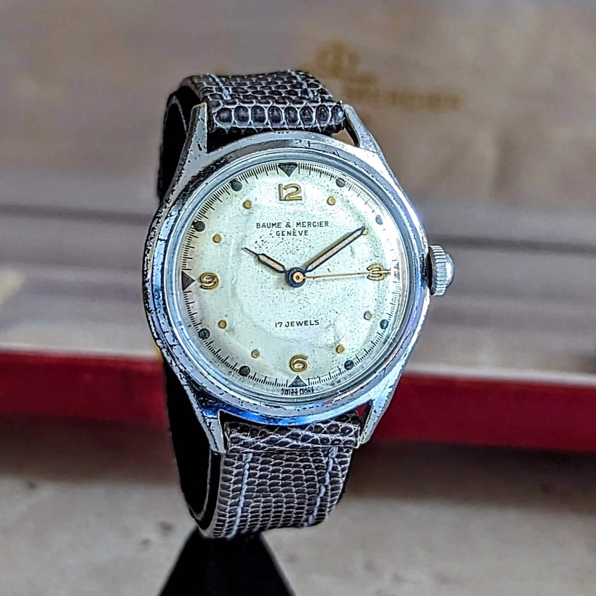 BAUME & MERCIER Geneve Watch Cal. ETA 1080 17 Jewels Vintage Swiss Wristwatch