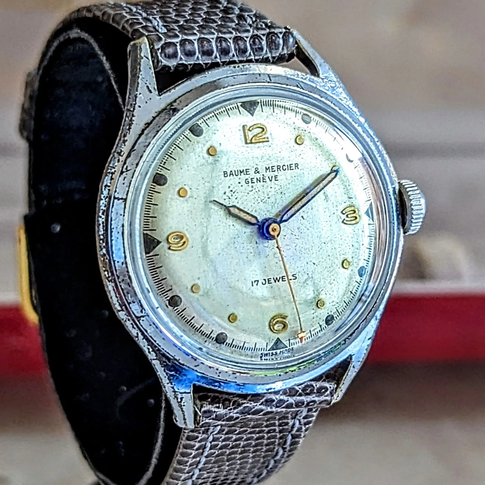 BAUME & MERCIER Geneve Watch Cal. ETA 1080 17 Jewels Vintage Swiss Wristwatch
