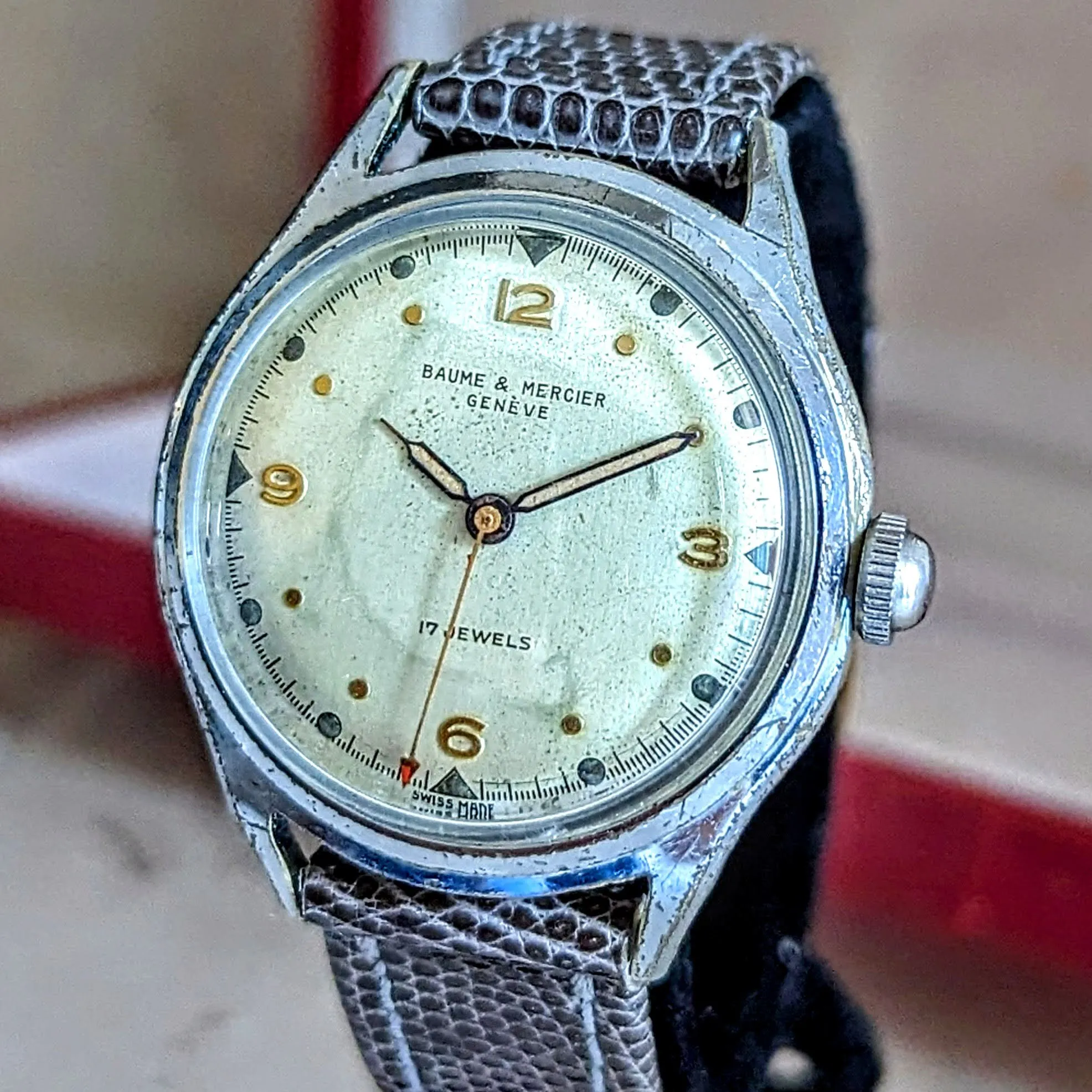 BAUME & MERCIER Geneve Watch Cal. ETA 1080 17 Jewels Vintage Swiss Wristwatch