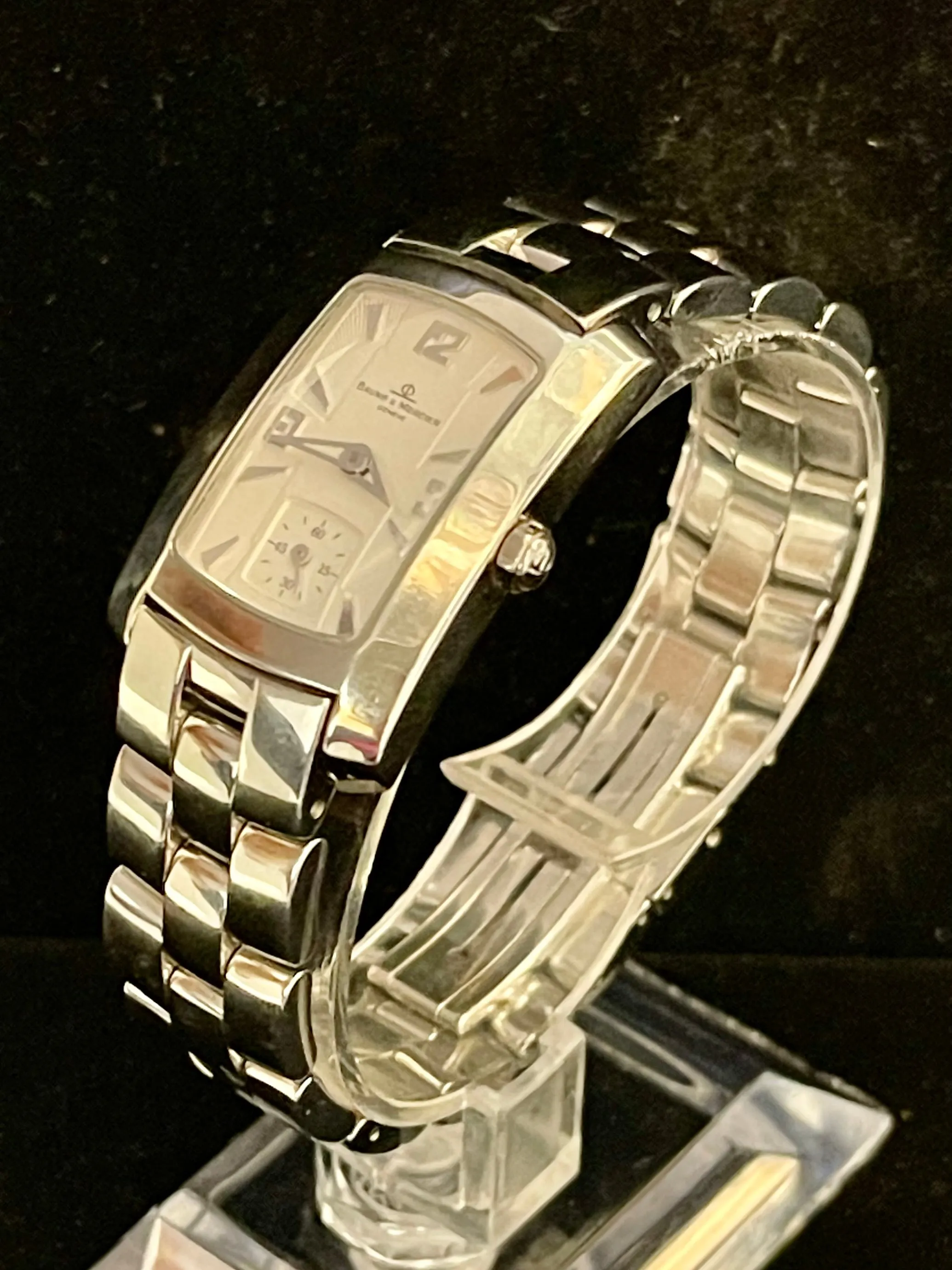 Baume & Mercier Large Tank Second Sub dial SS Men's Wrist Watch - $7K APR w/ COA