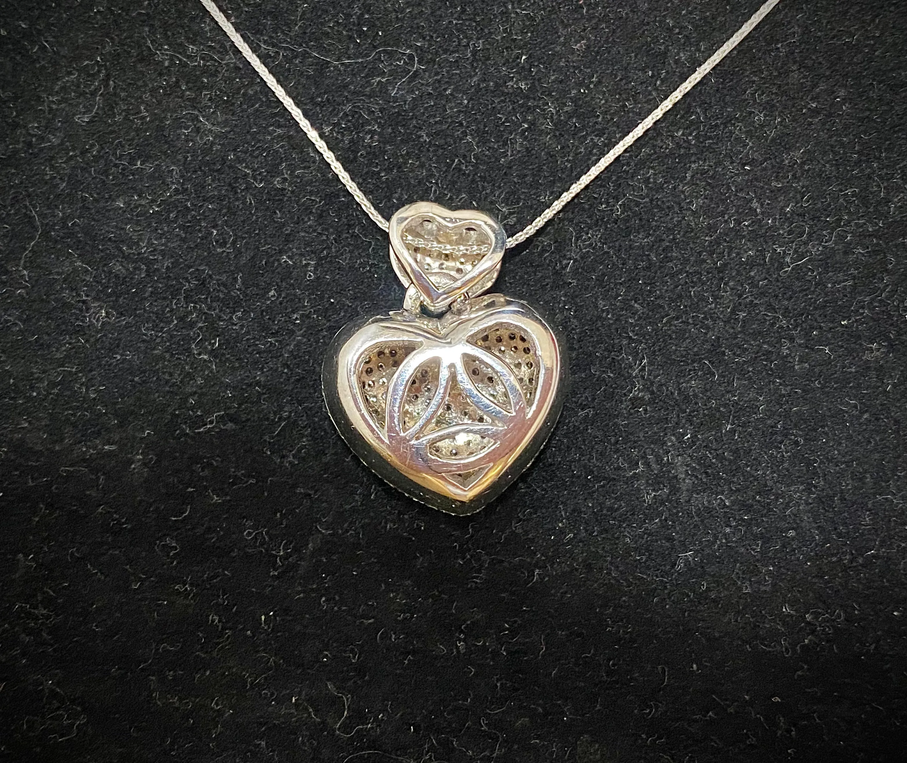 Beautiful Designer 18K White Gold 318-Diamond Heart Pendant Necklace - $16K Appraisal Value w/CoA}