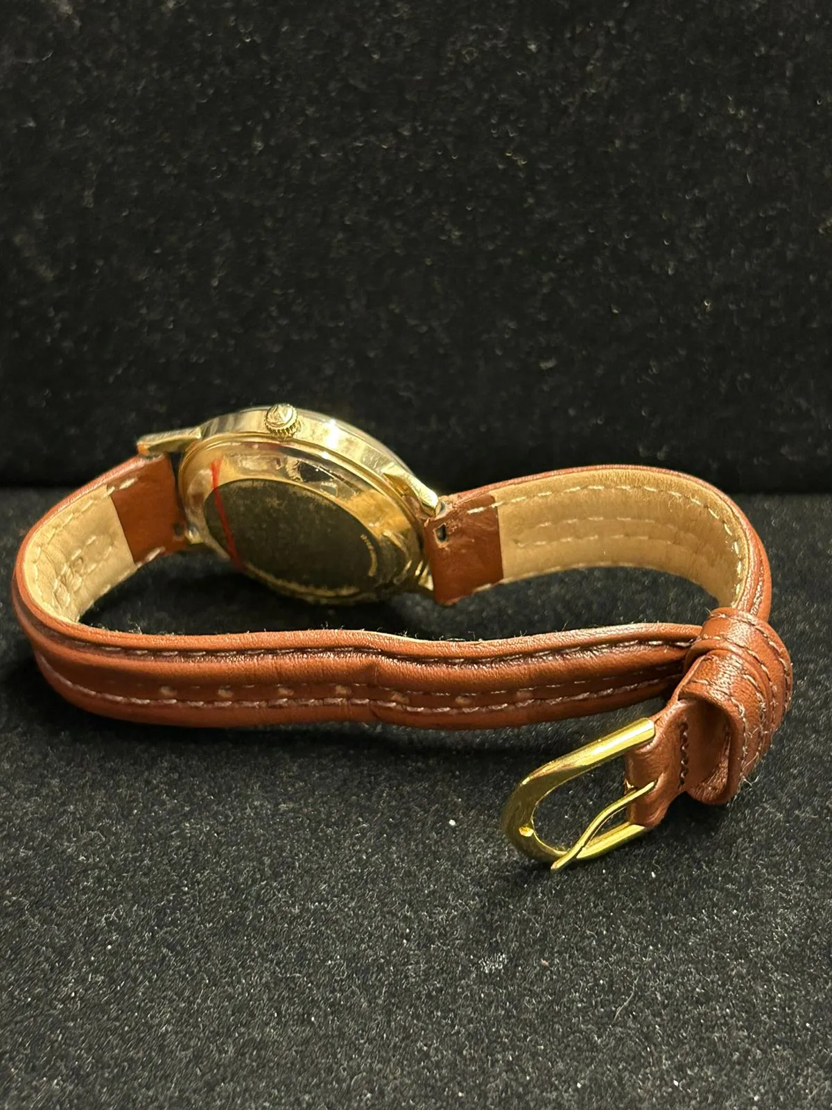 Beautiful Longines Round Extra Thick Case Watch - $6K APR w/ COA!
