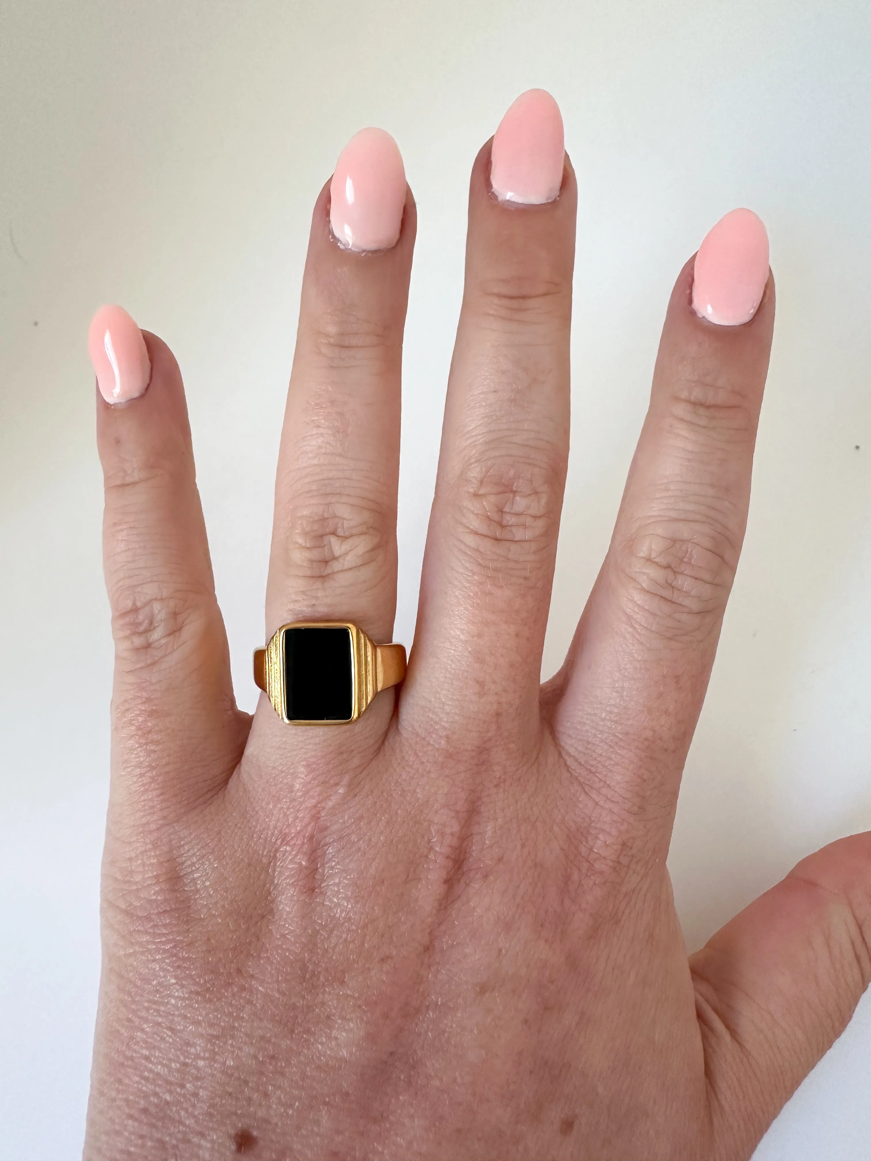 Black Vintage Power Ring