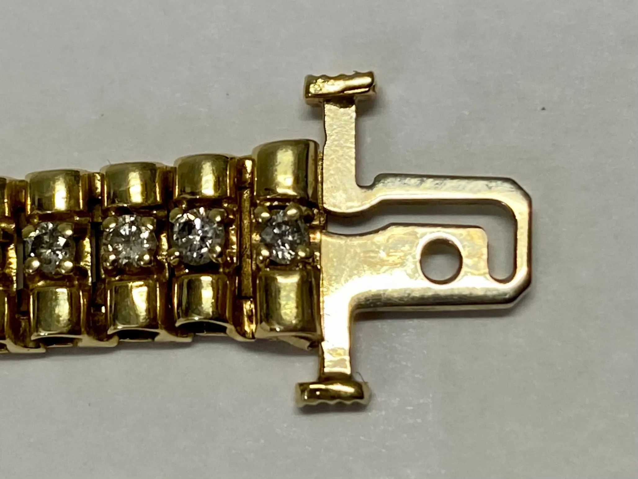 BRACELET Rolex President style Solid Yellow Gold w/55 Diamonds- $15K APR w/ CoA!