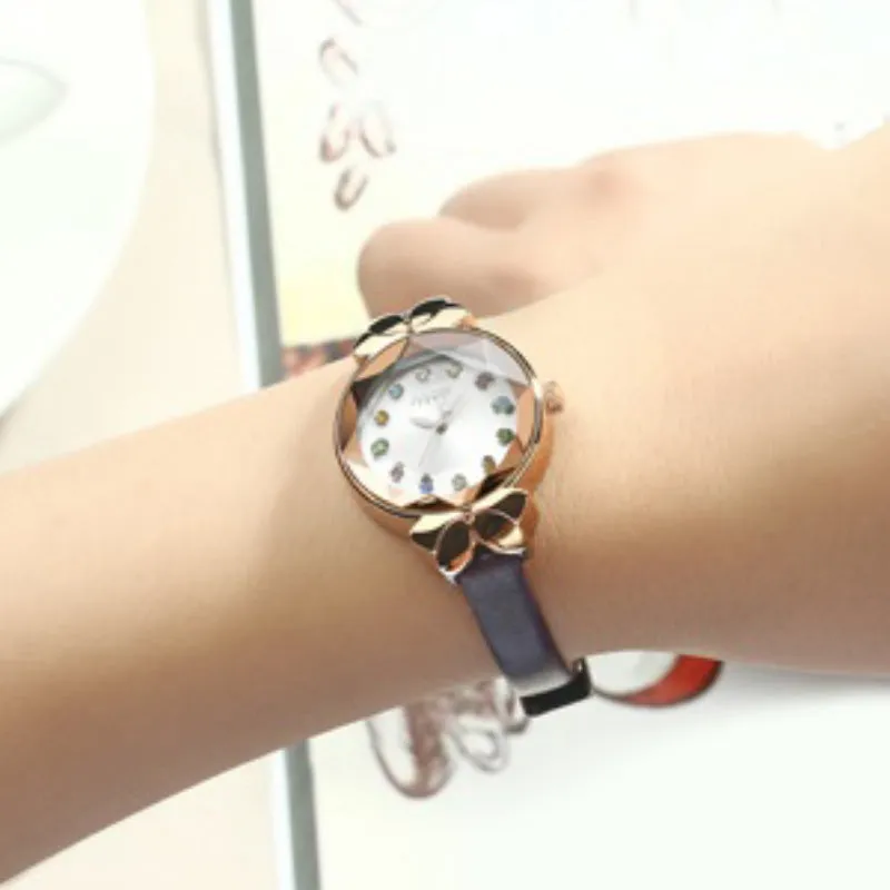 Bright-Colored Rhinestone Scale with Chic Bowknot in Vegan Leather Strap Quartz Watches