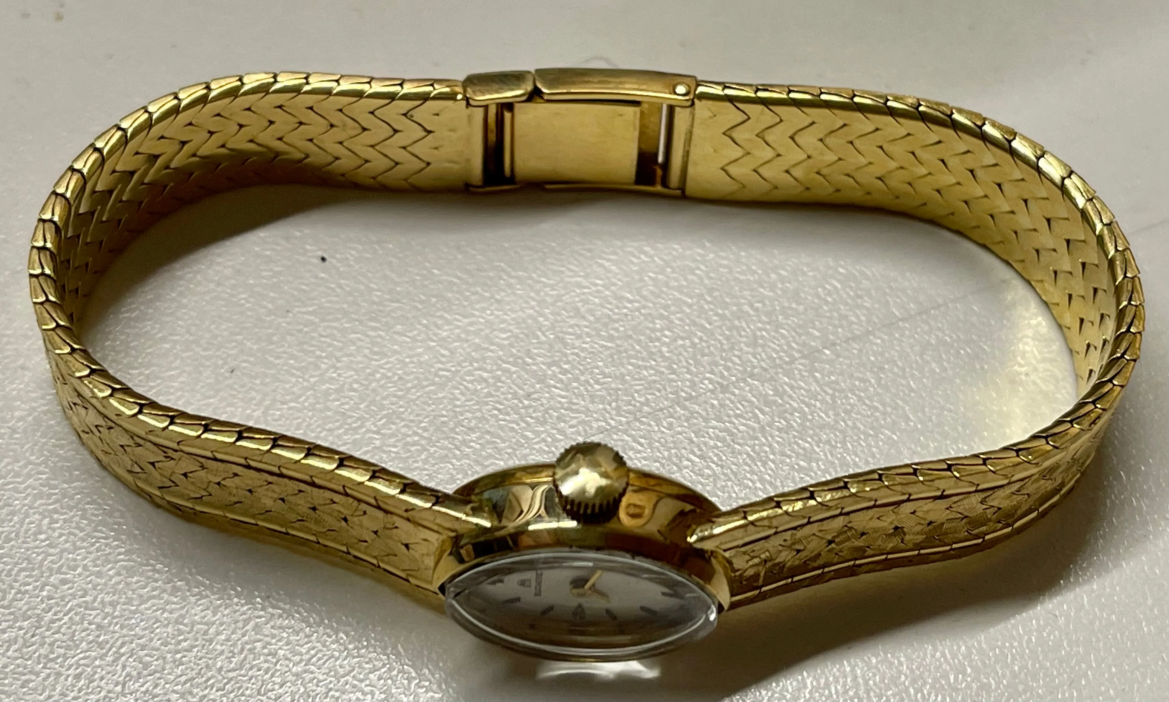 BUCHERER Vintage Unique 18K YG w/ 18K YG Bracelet Ladies Watch- $20K APR w/ COA!