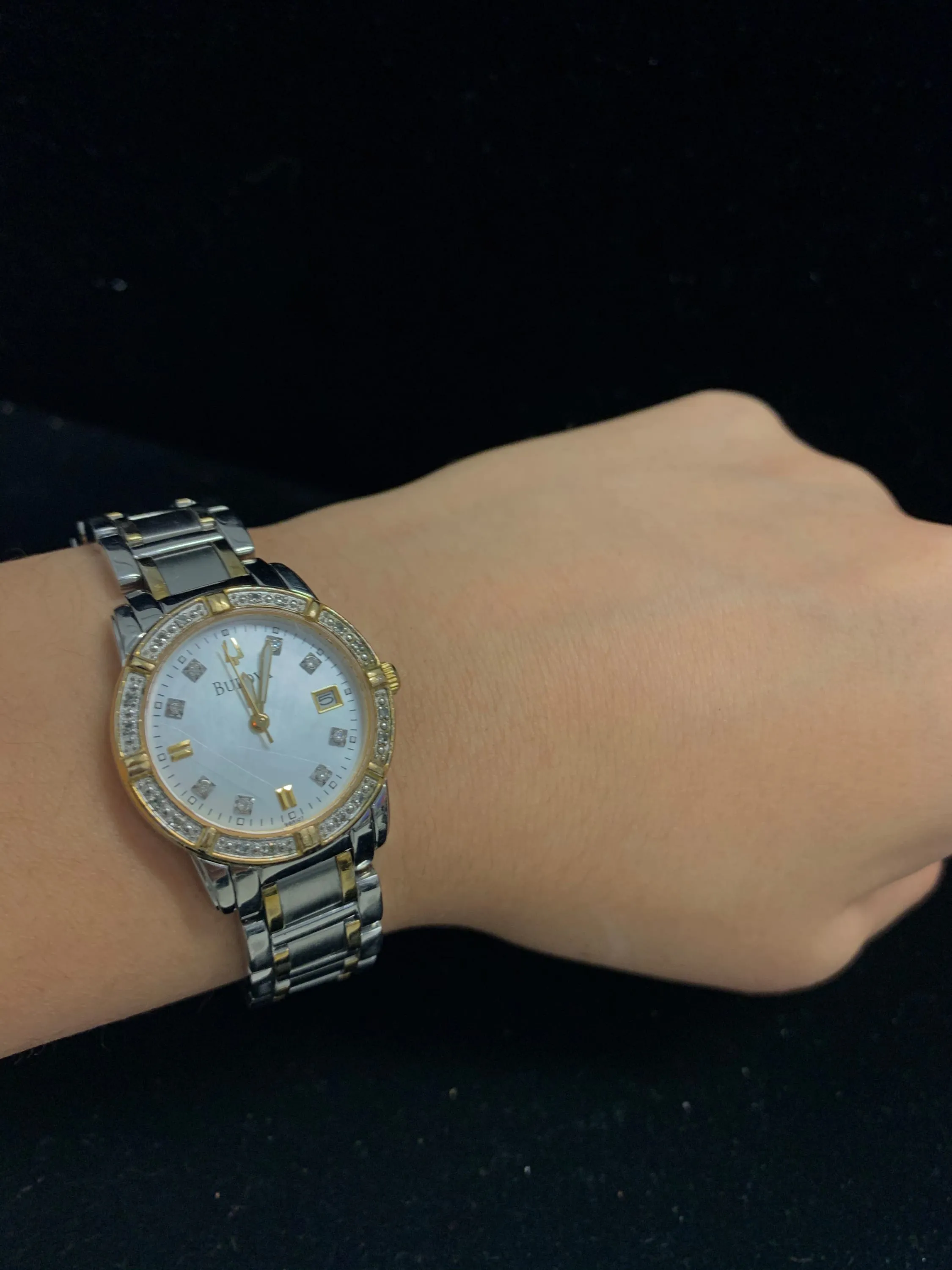 BULOVA Beautiful Ladies Stainless Steel Wristwatch w/ 24 Diamonds! - $2K APR Value w/ CoA! ✓