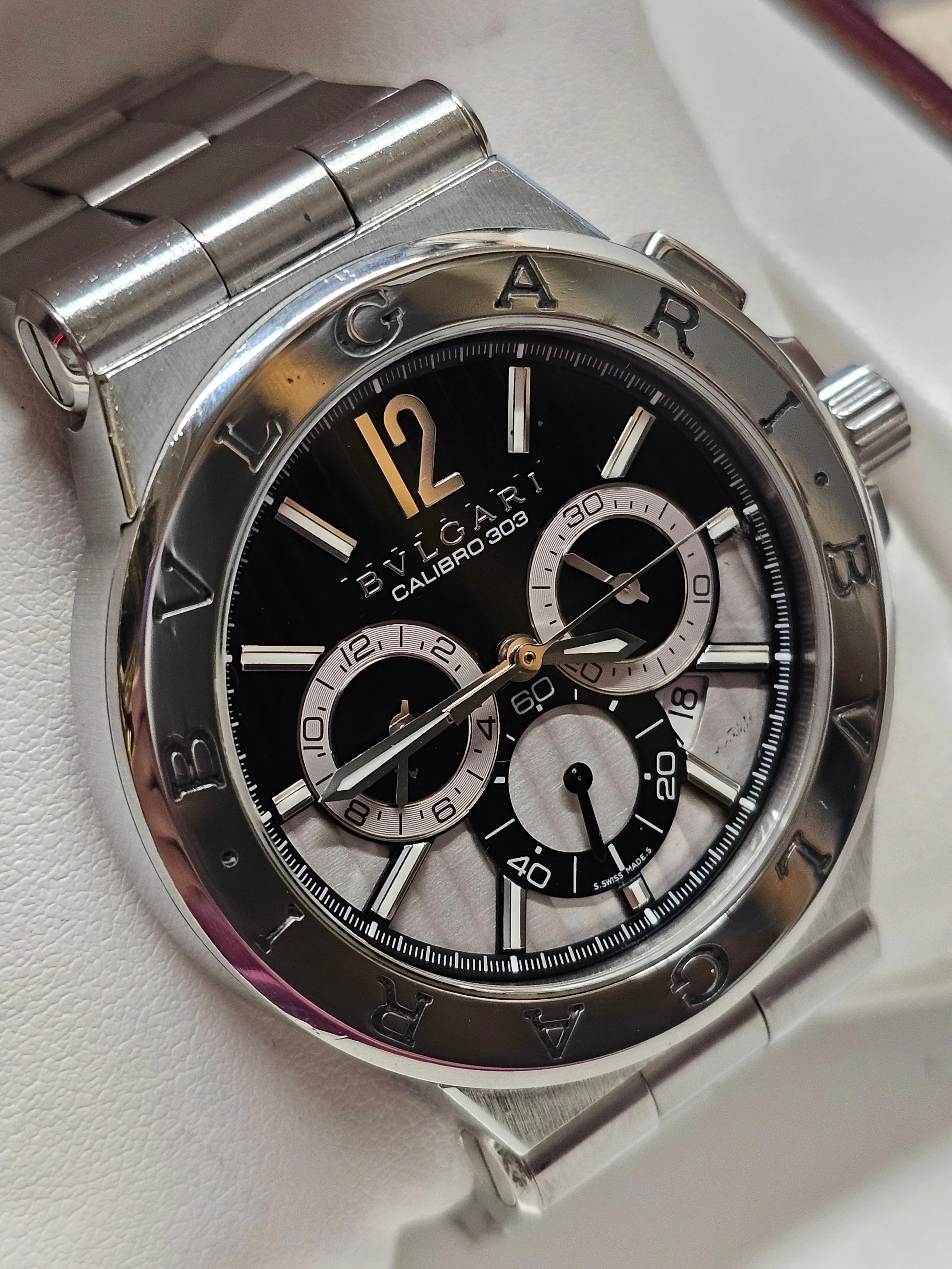 BVLGARI Calibro 303, Chronograph, SS, Brand New Men's Watch - $16K APR w/ COA!!!