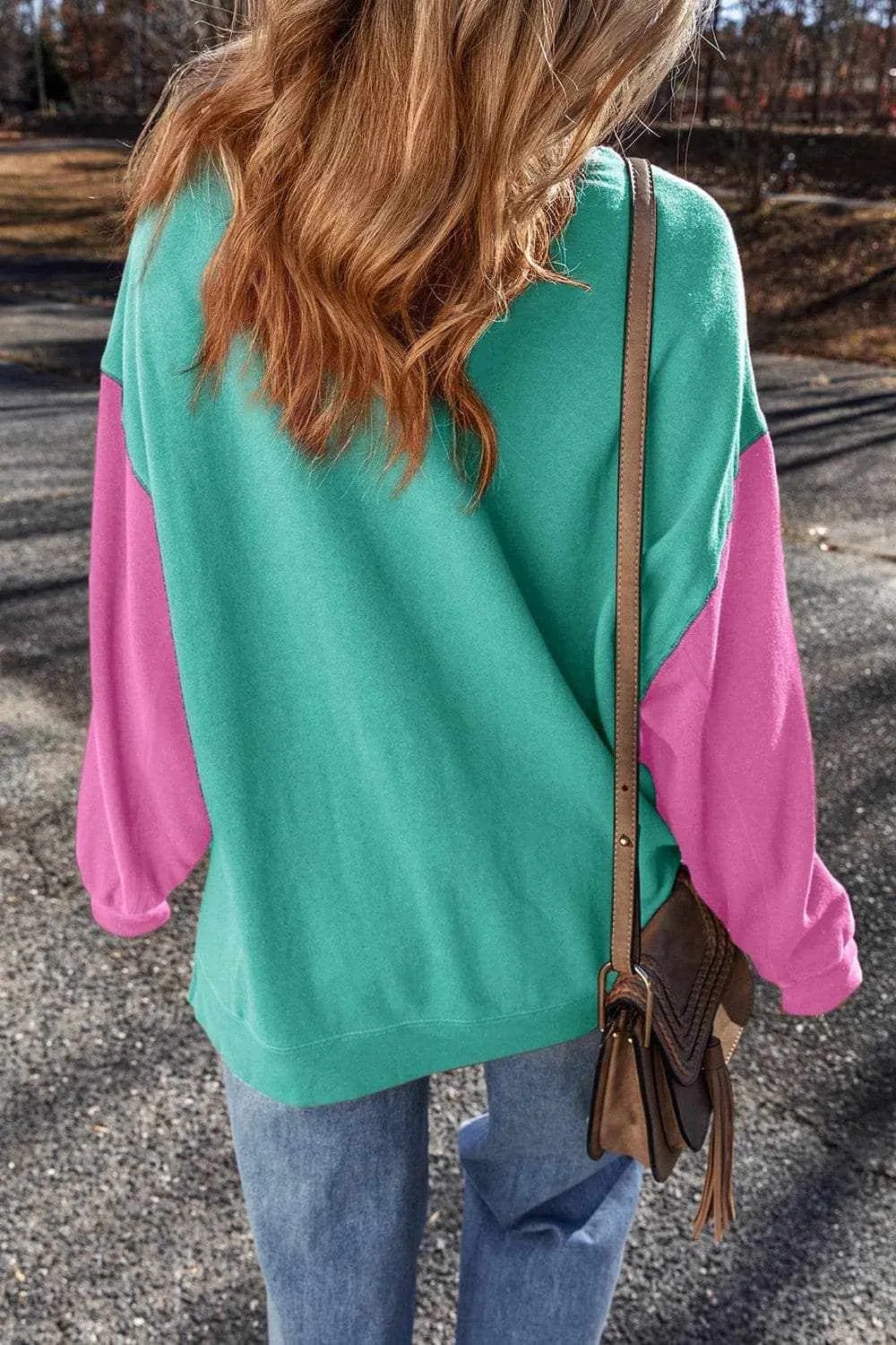 Color-blocked long sleeve sweatshirt