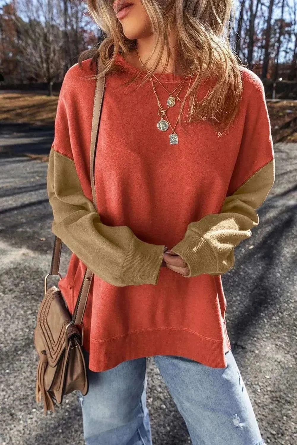 Color-blocked long sleeve sweatshirt