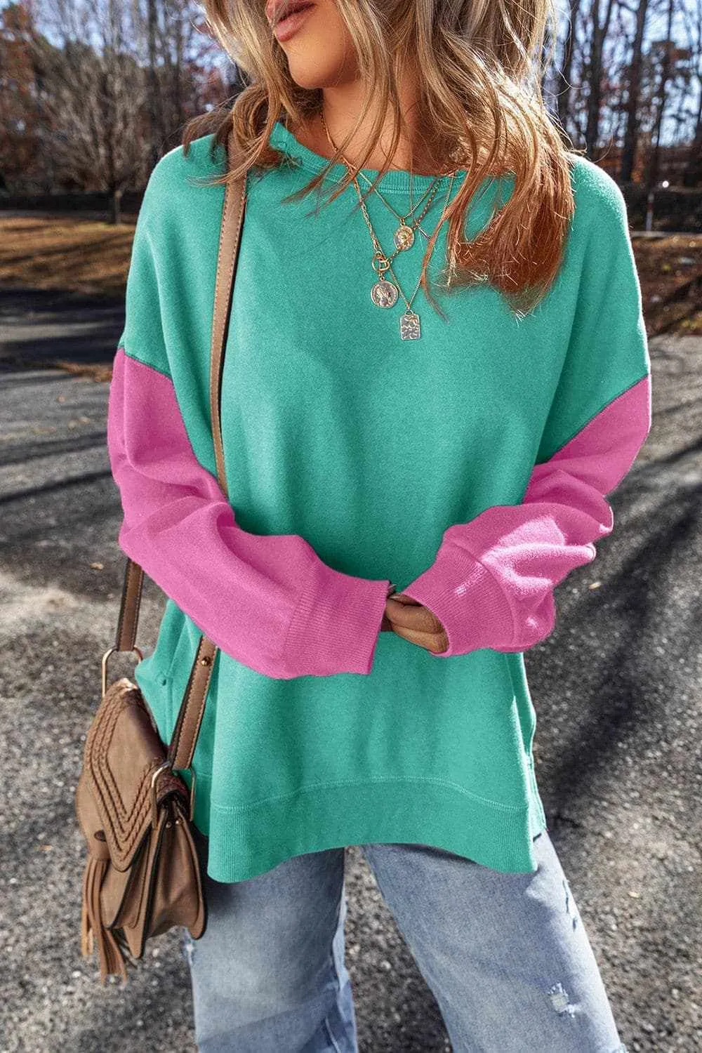 Color-blocked long sleeve sweatshirt