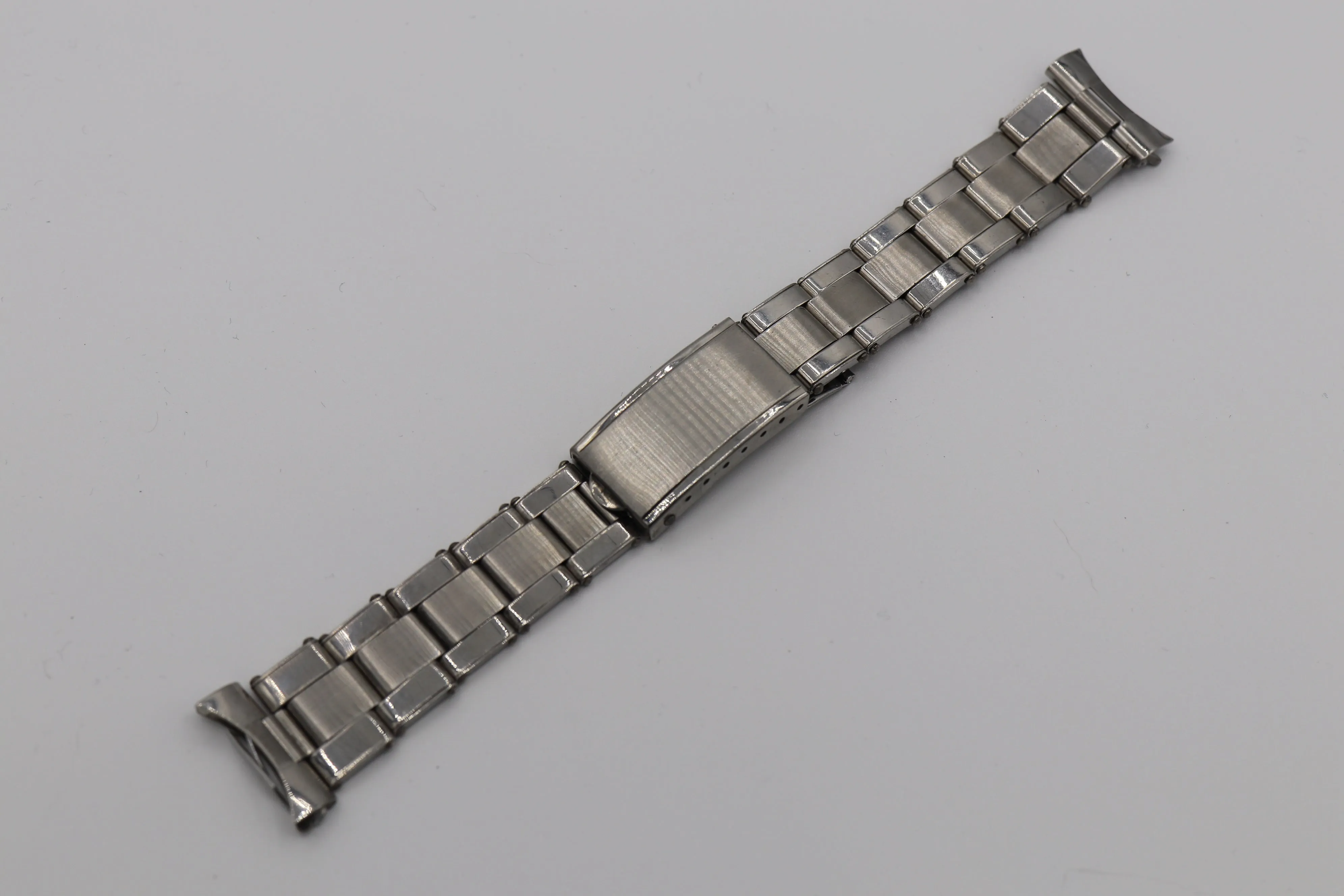 Diplomate 20mm Rivet-Style Expandable Bracelet