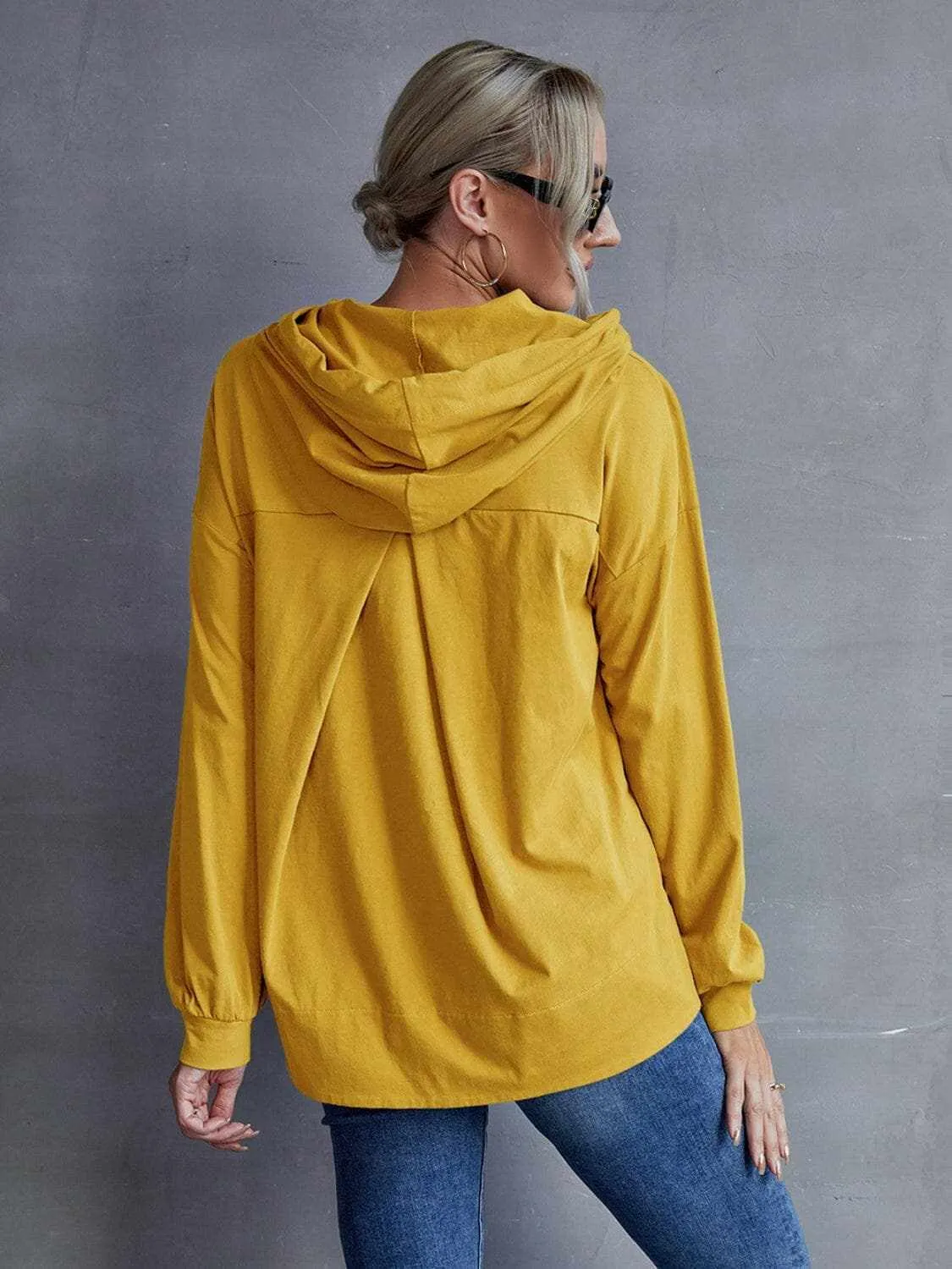 Dropped shoulder hoodie with pockets