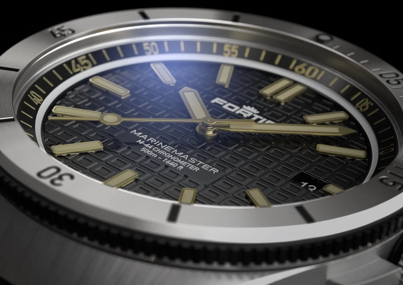 Fortis Marinemaster M 44 Black Resin