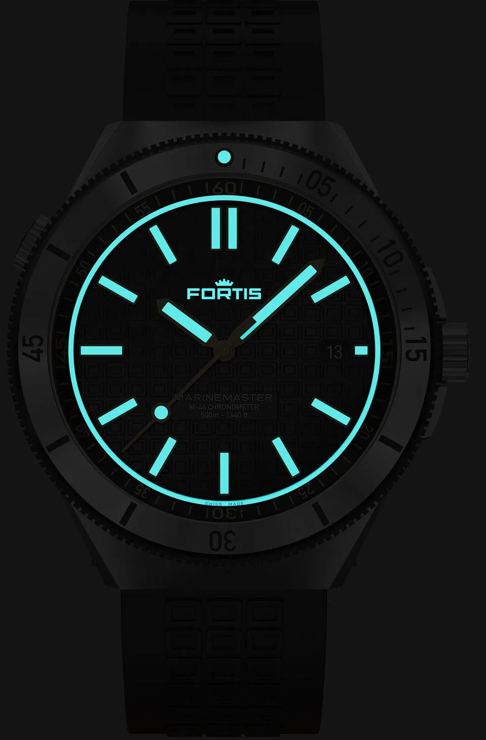Fortis Marinemaster M 44 Black Resin