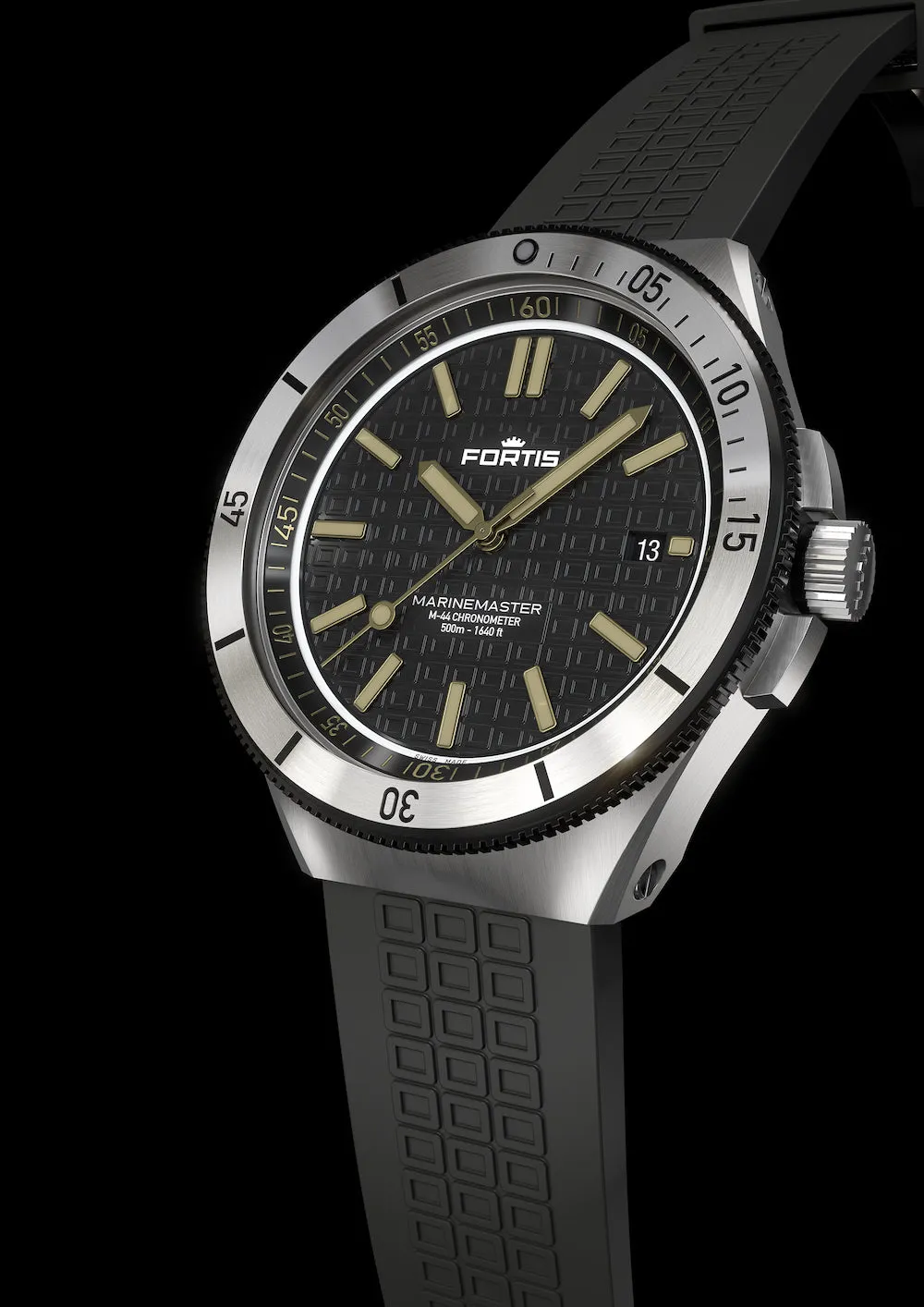 Fortis Marinemaster M 44 Black Resin