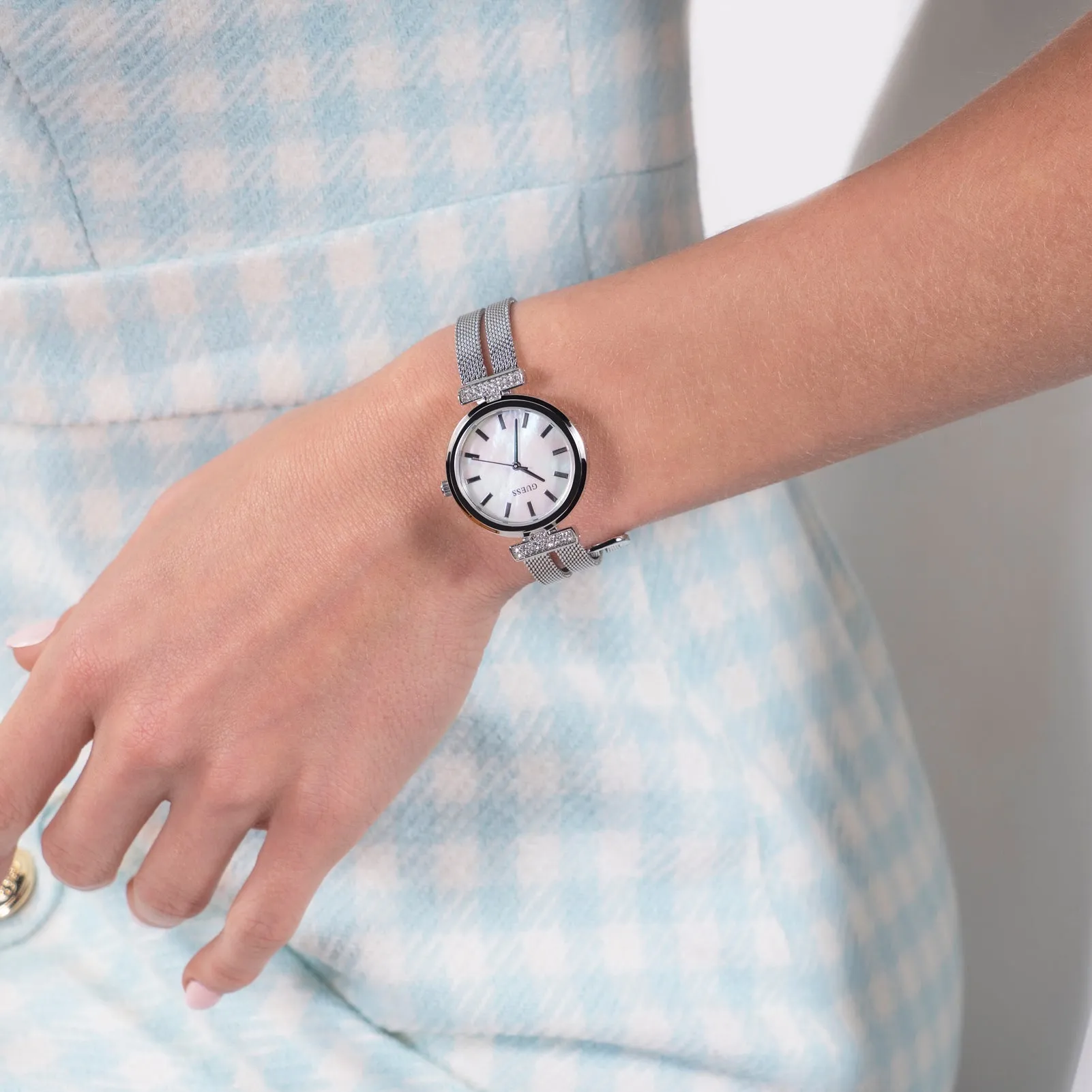 Guess GW0471L1 Ladies Array Mother of Pearl Watch