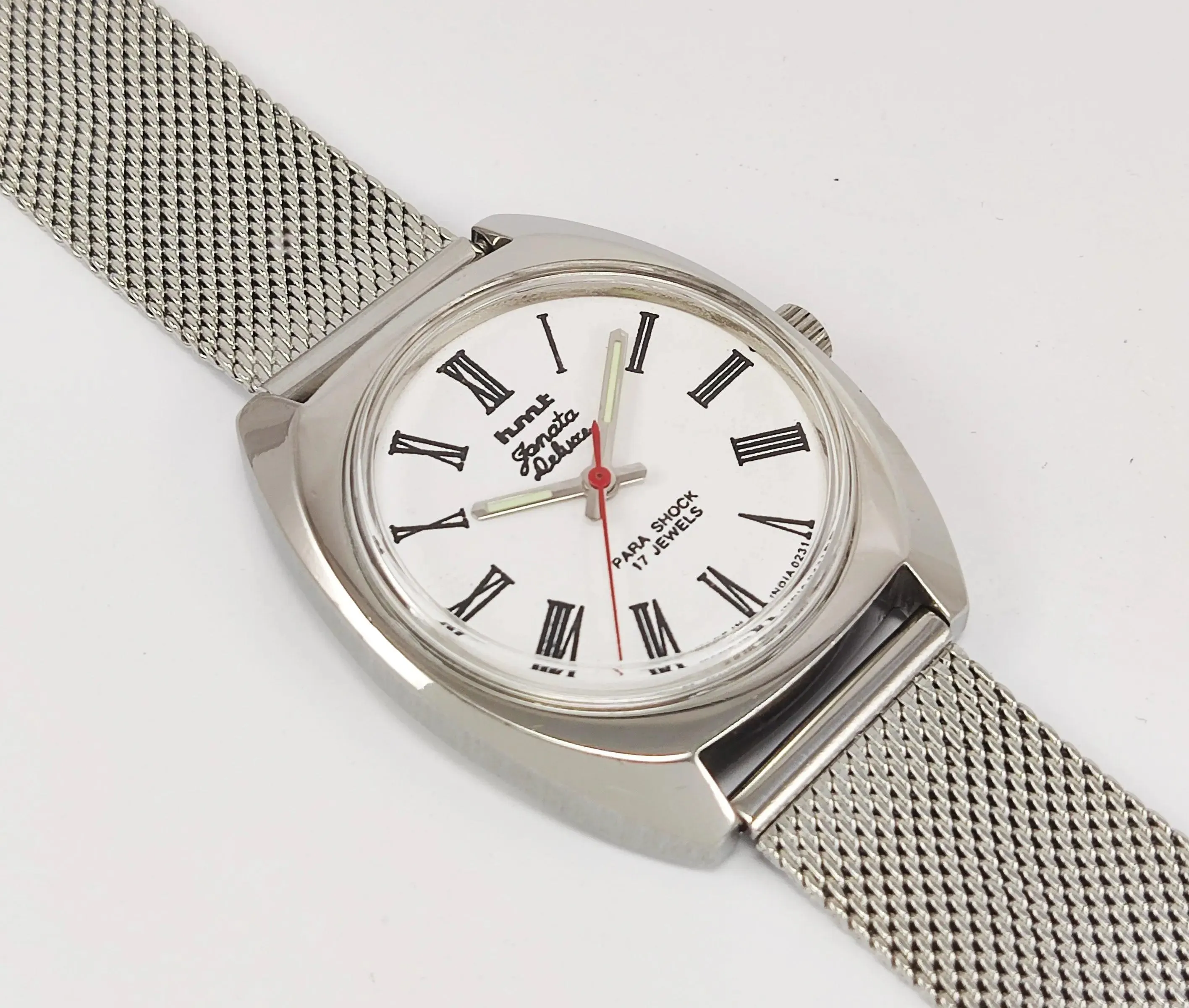 HMT Janata Deluxe Para Shock 17 Jewels White Dial Mechanical Hand winding Men's Wrist Watch