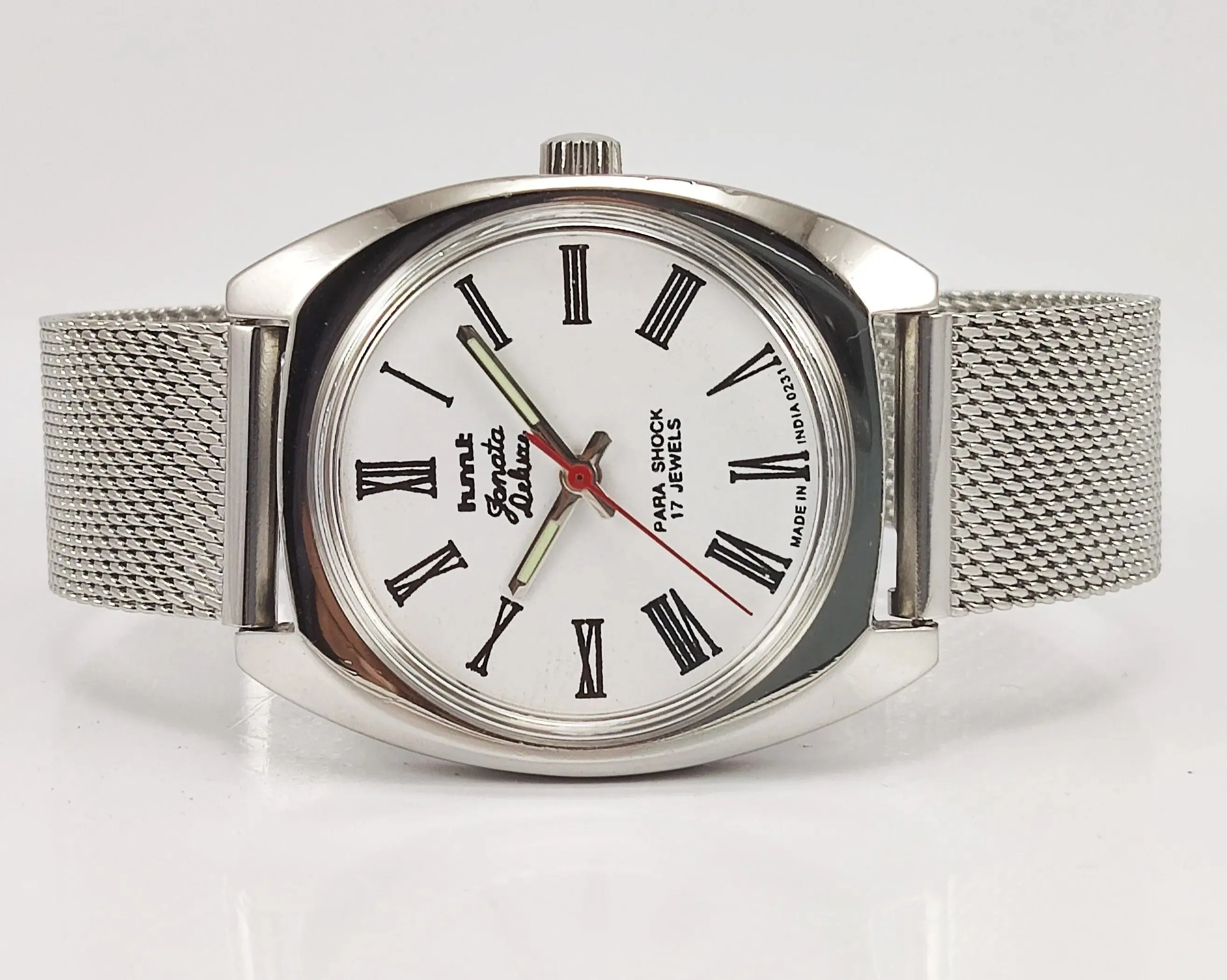 HMT Janata Deluxe Para Shock 17 Jewels White Dial Mechanical Hand winding Men's Wrist Watch
