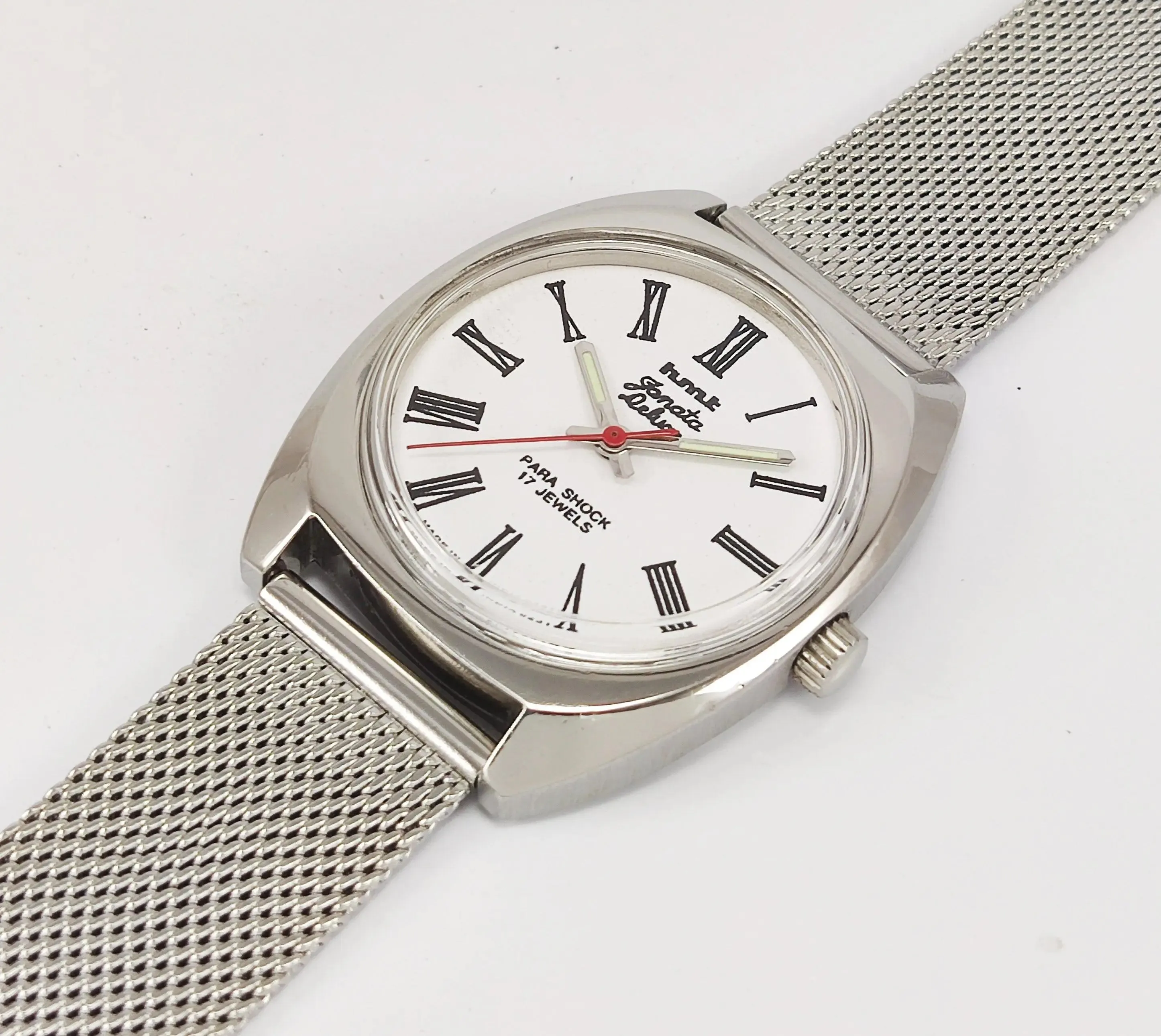 HMT Janata Deluxe Para Shock 17 Jewels White Dial Mechanical Hand winding Men's Wrist Watch