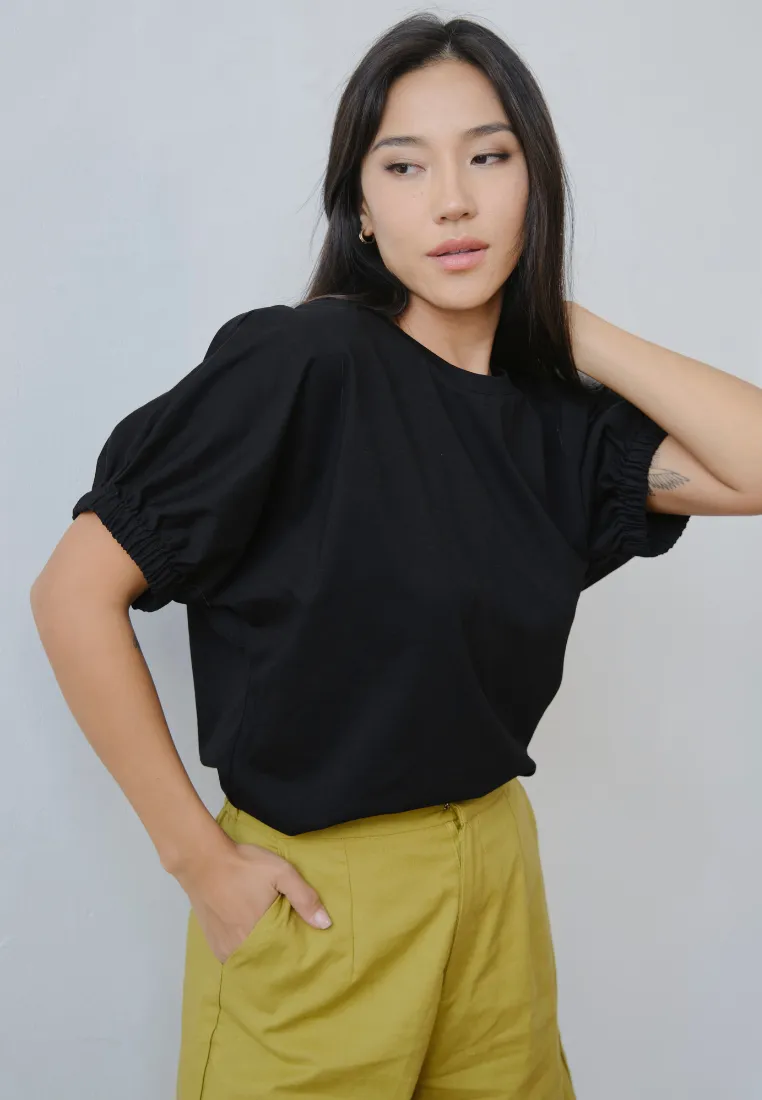 Kamila Bat Sleeves Top