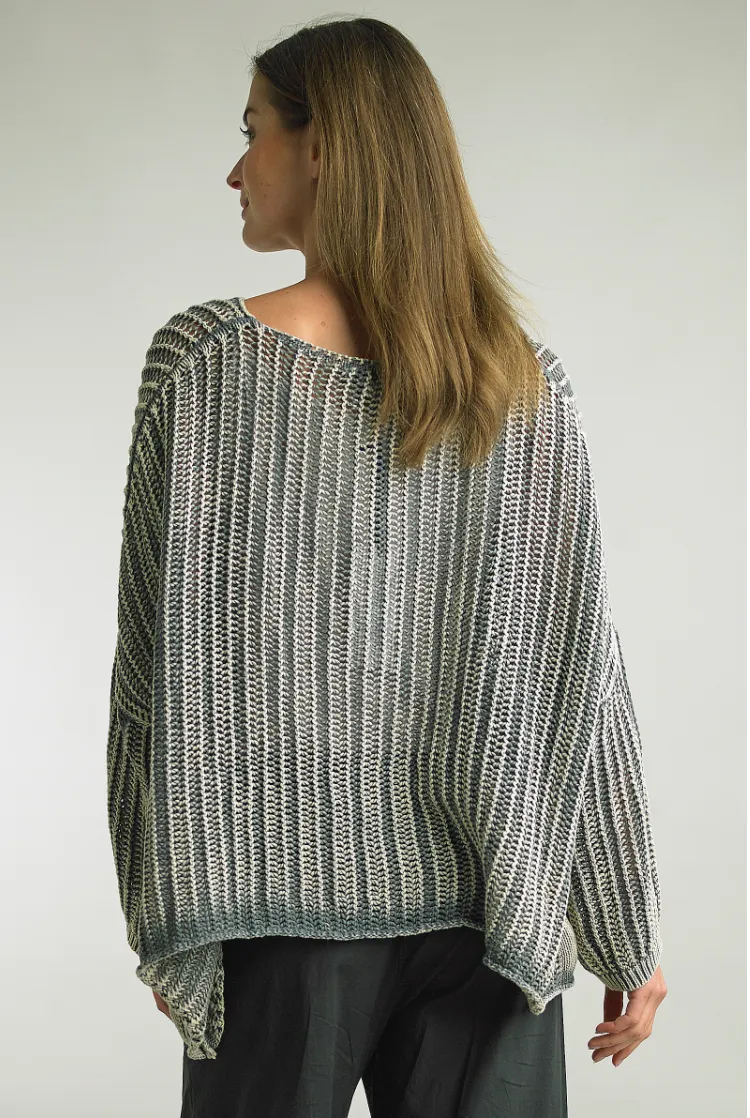 Light Knit Cropped Sweater