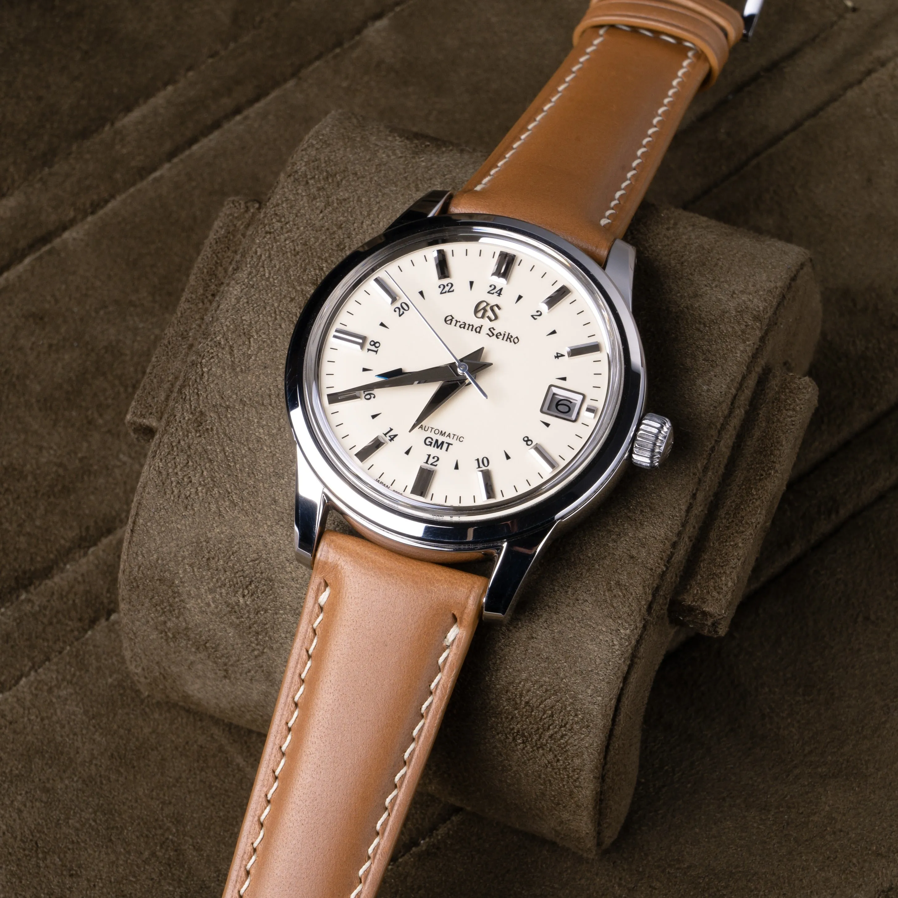 "Plateau" Watch Strap in Dakota // Camel
