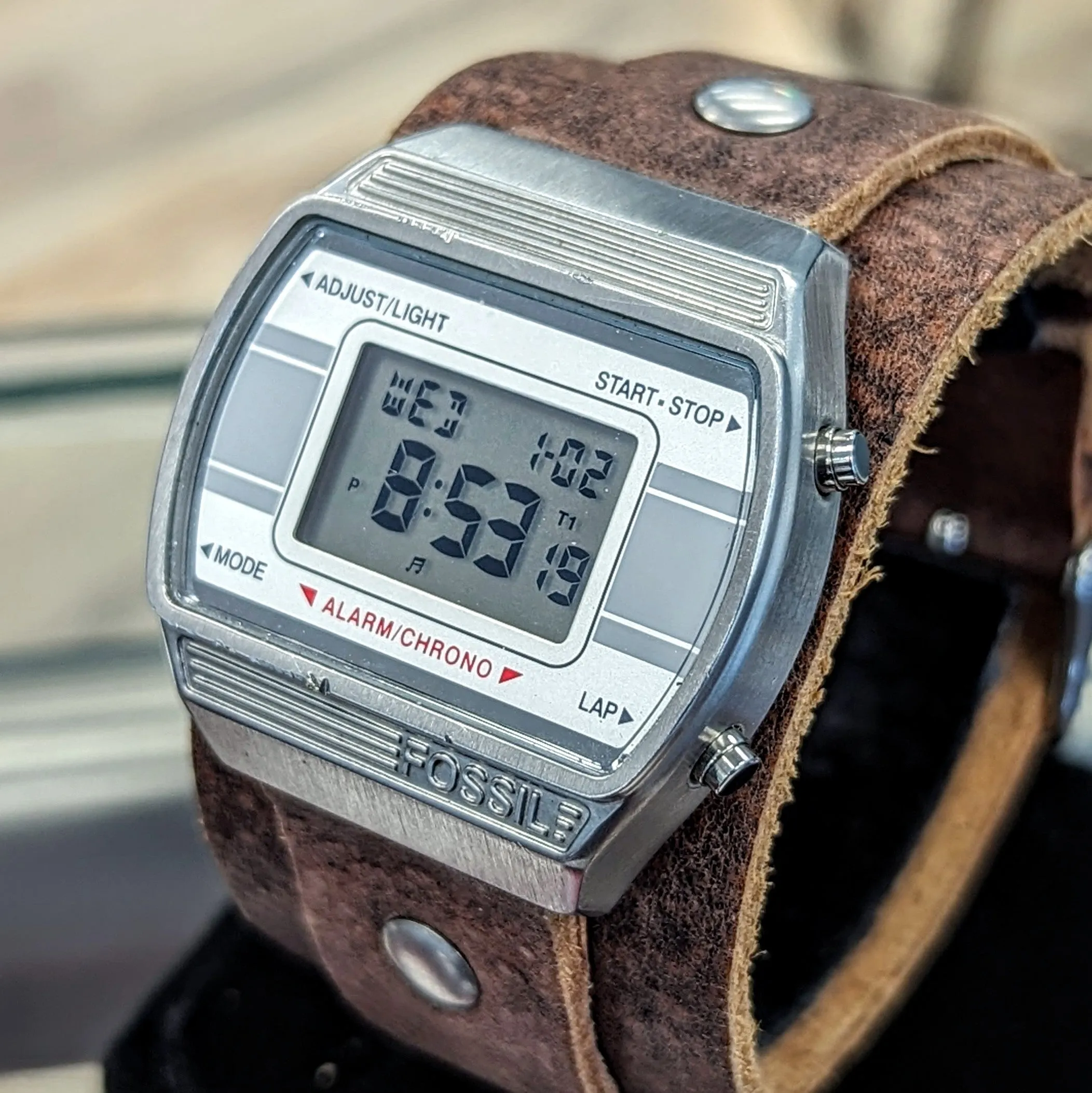 RARE Vintage FOSSIL Digital Alarm Chrono Watch JR-8857 Retro 38mm Wristwatch