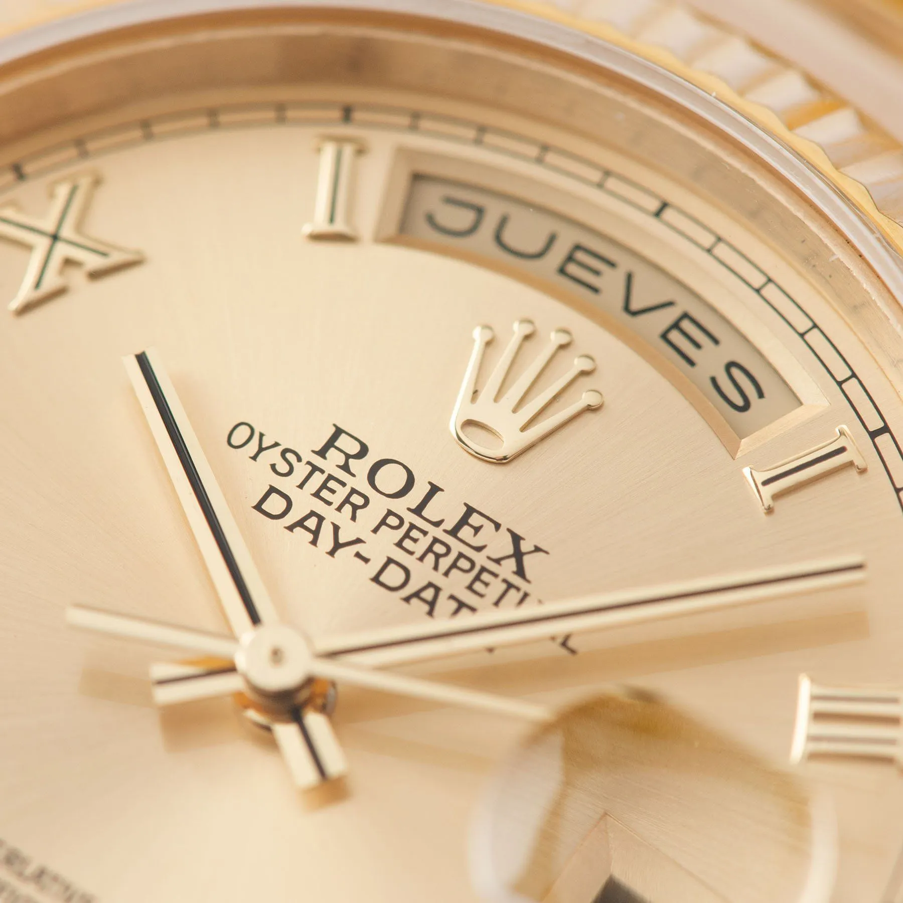 Rolex Day-Date Champagne Roman Dial 118238