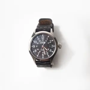 The Expeditioner - Black/Black