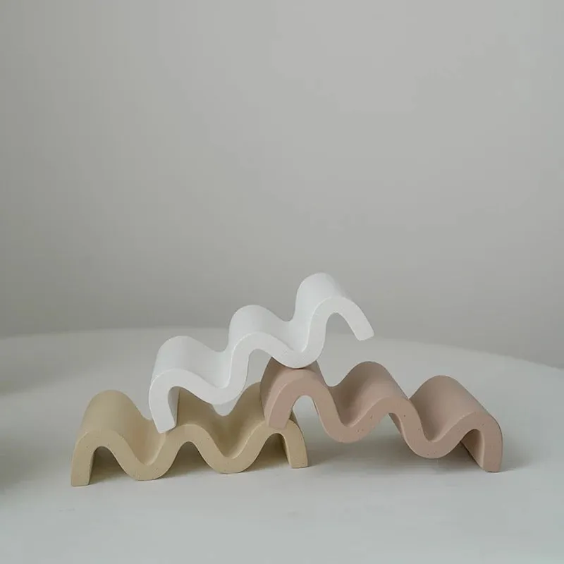Wavy Concrete Soap Holder