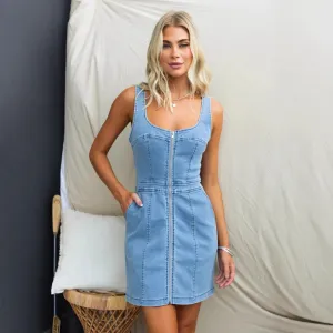 Womens Denim Dress  Slim Fit  Sleeveless Scoop Neck  Zip Front Mini Casual Style